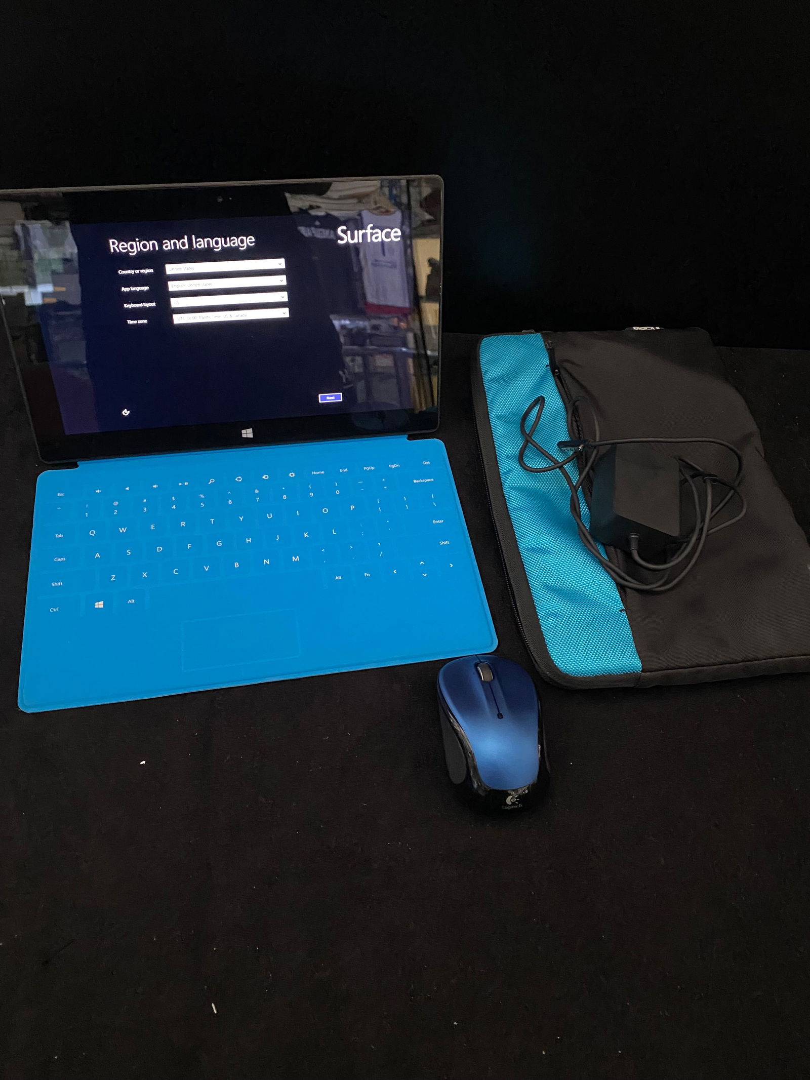 COMPLETE LAPTOP COMPUTER (READY TO USE WITH ACCESSORIES) (1 of 1)