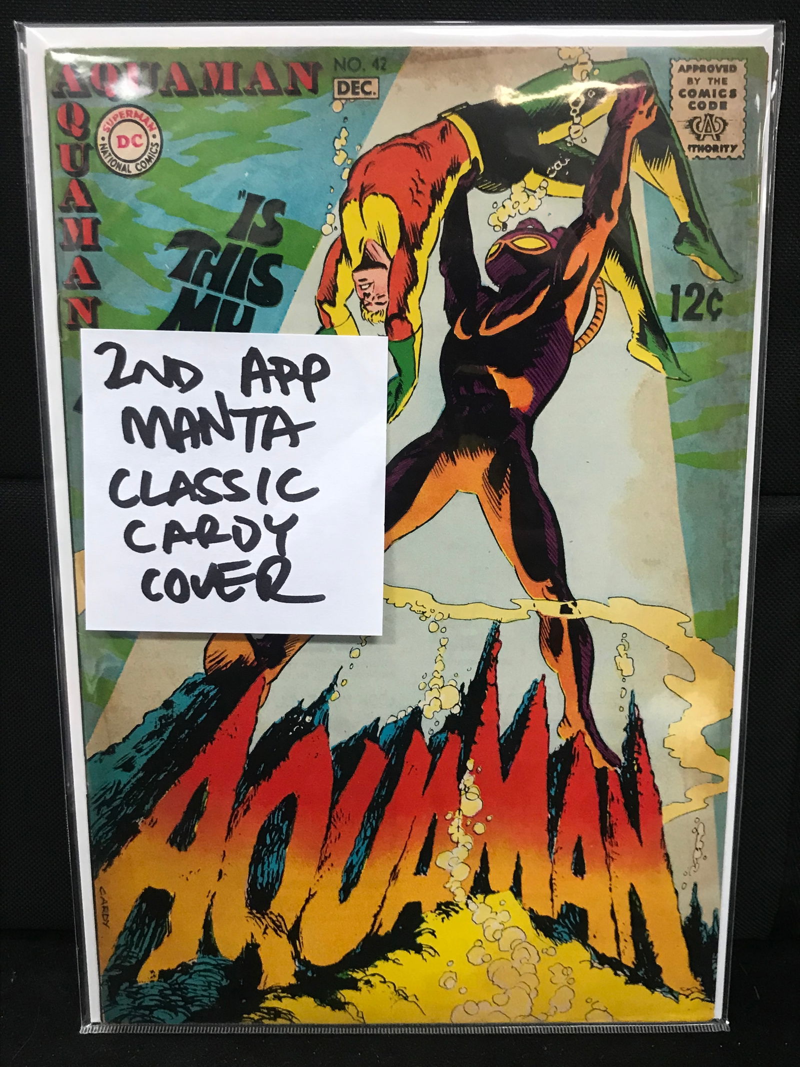 DC COMICS NO.42 (2ND APP OF MANTA) (1 of 1)