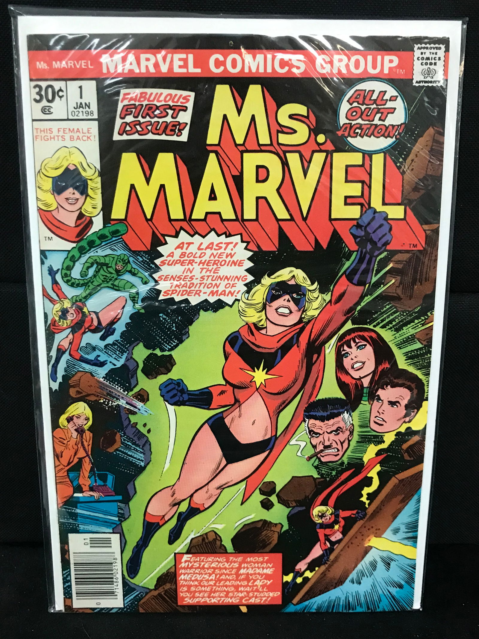 MARVEL COMICS NO.1 MS. MARVEL (1 of 1)