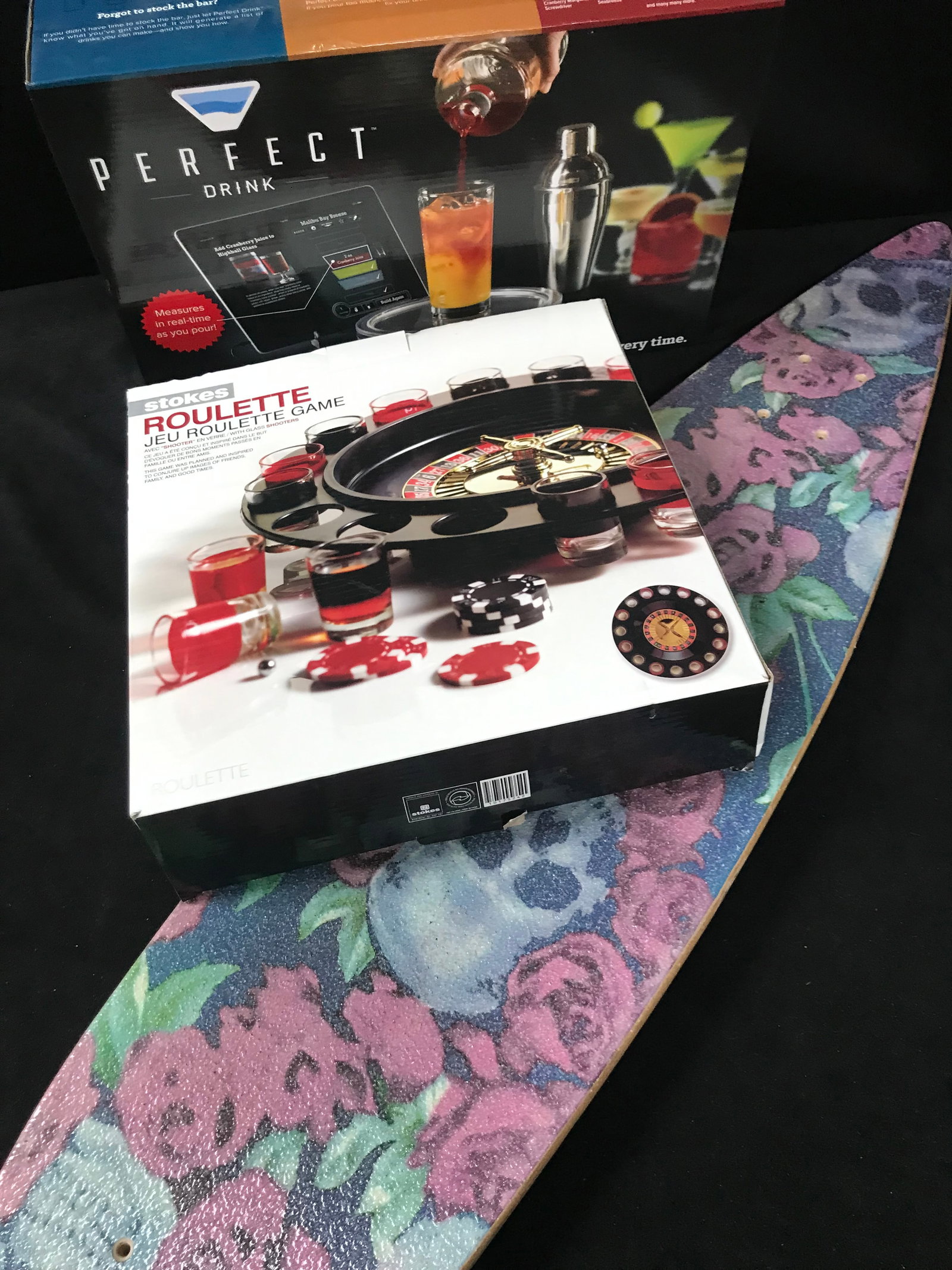 PARTY DRINKING GAMES LOT (PERGECT DRINK): Prices are in Canadian dollars