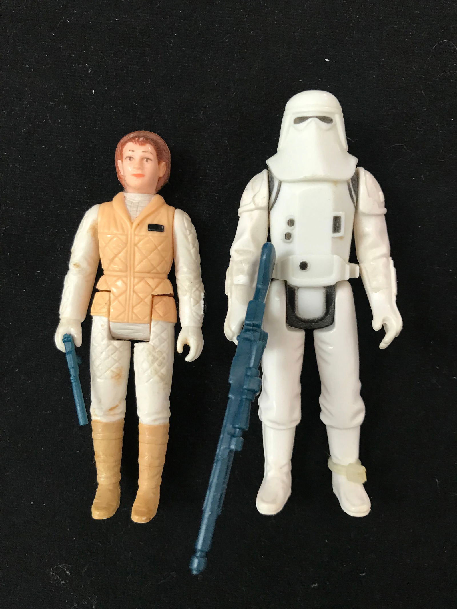 VINTAGE STAR WARS ACTION FIGURE LOT WITH WEAPONS (1 of 1)
