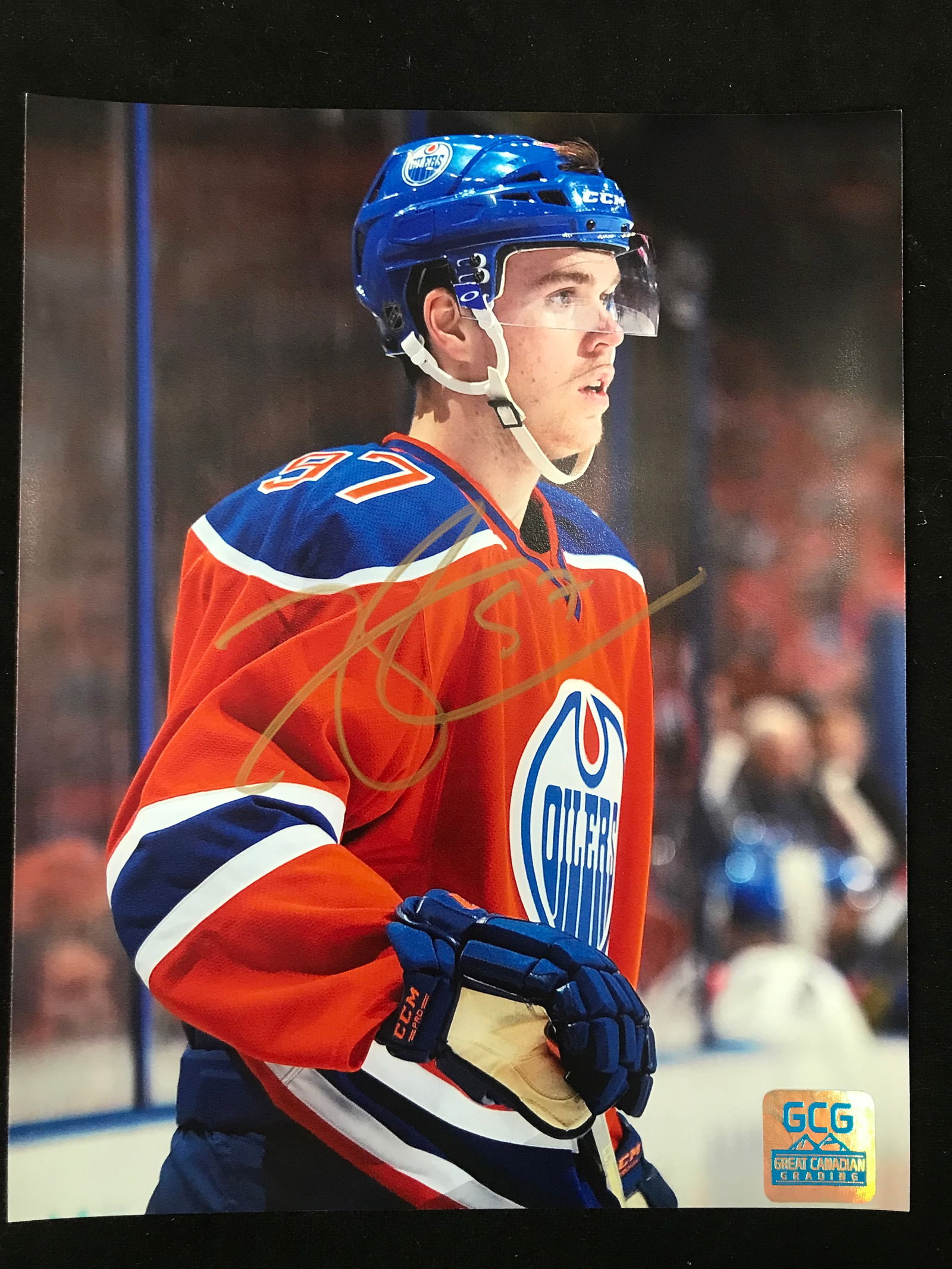 CONNOR MCDAVID SIGNED 8X10 PHOTO GCG COA (1 of 1)