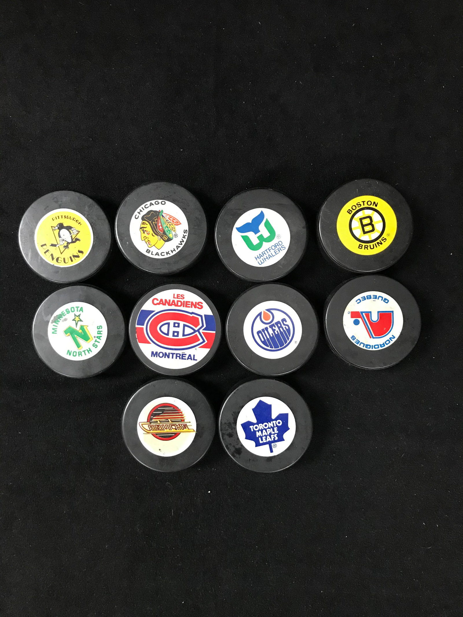 VINTAGE NHL HOCKEY PUCKS LOT: Prices are in Canadian dollars