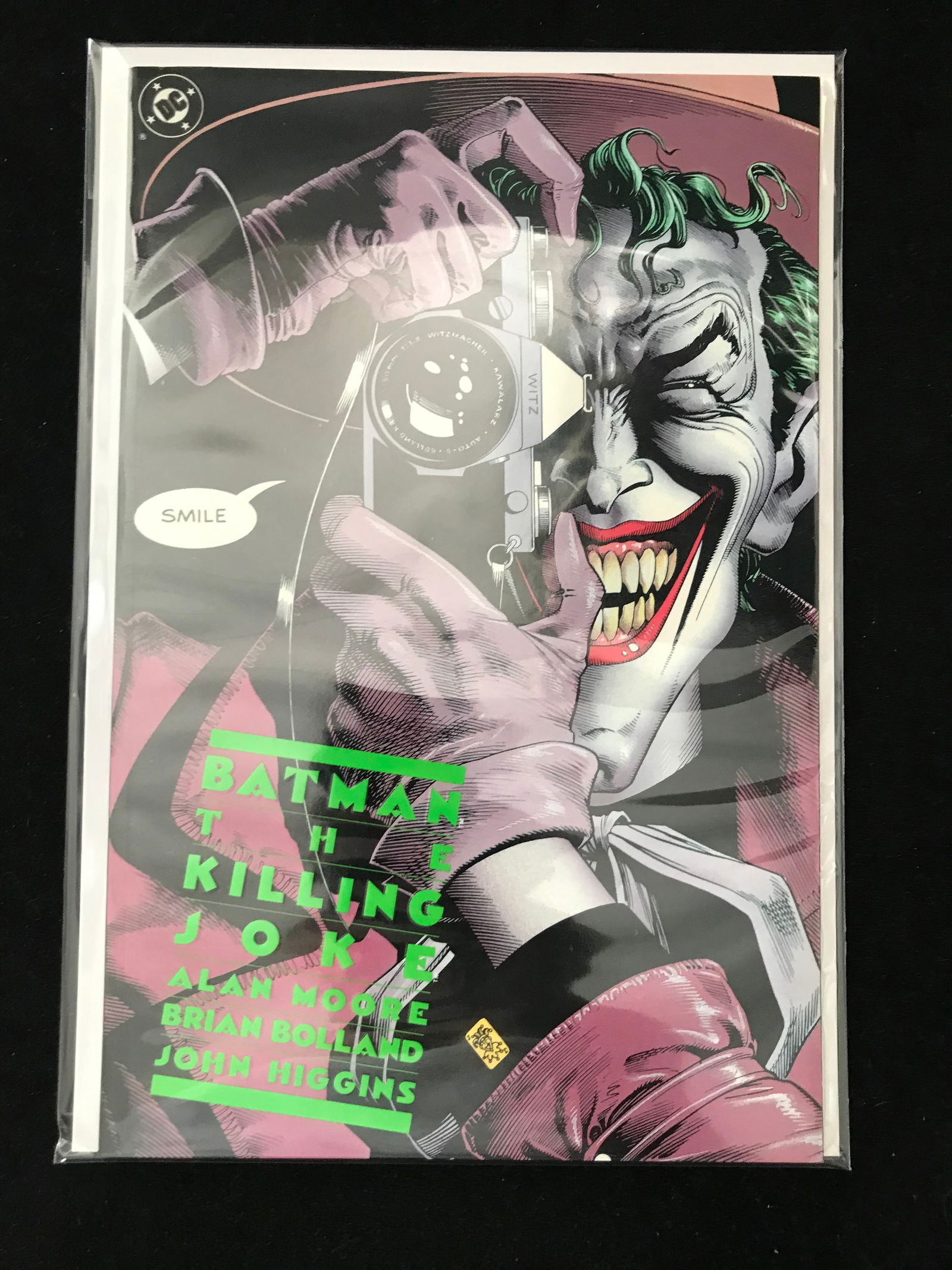 DC COMICS BATMAN THE KILLING JOKER 1ST PRINTING (1 of 1)