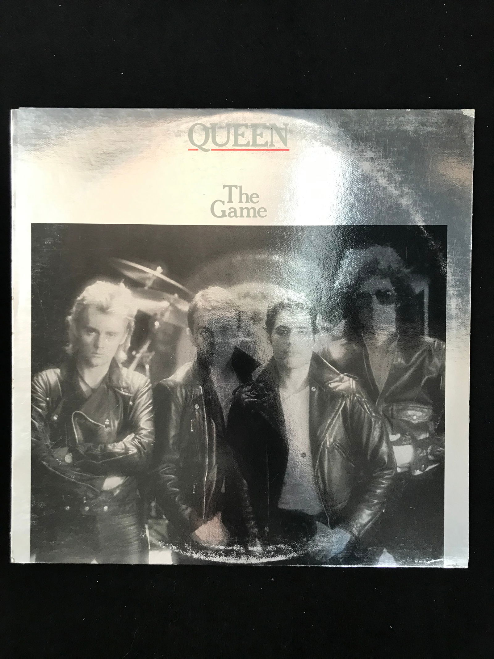 VINYL RECORD QUEEN GOOD CONDITION (1 of 1)