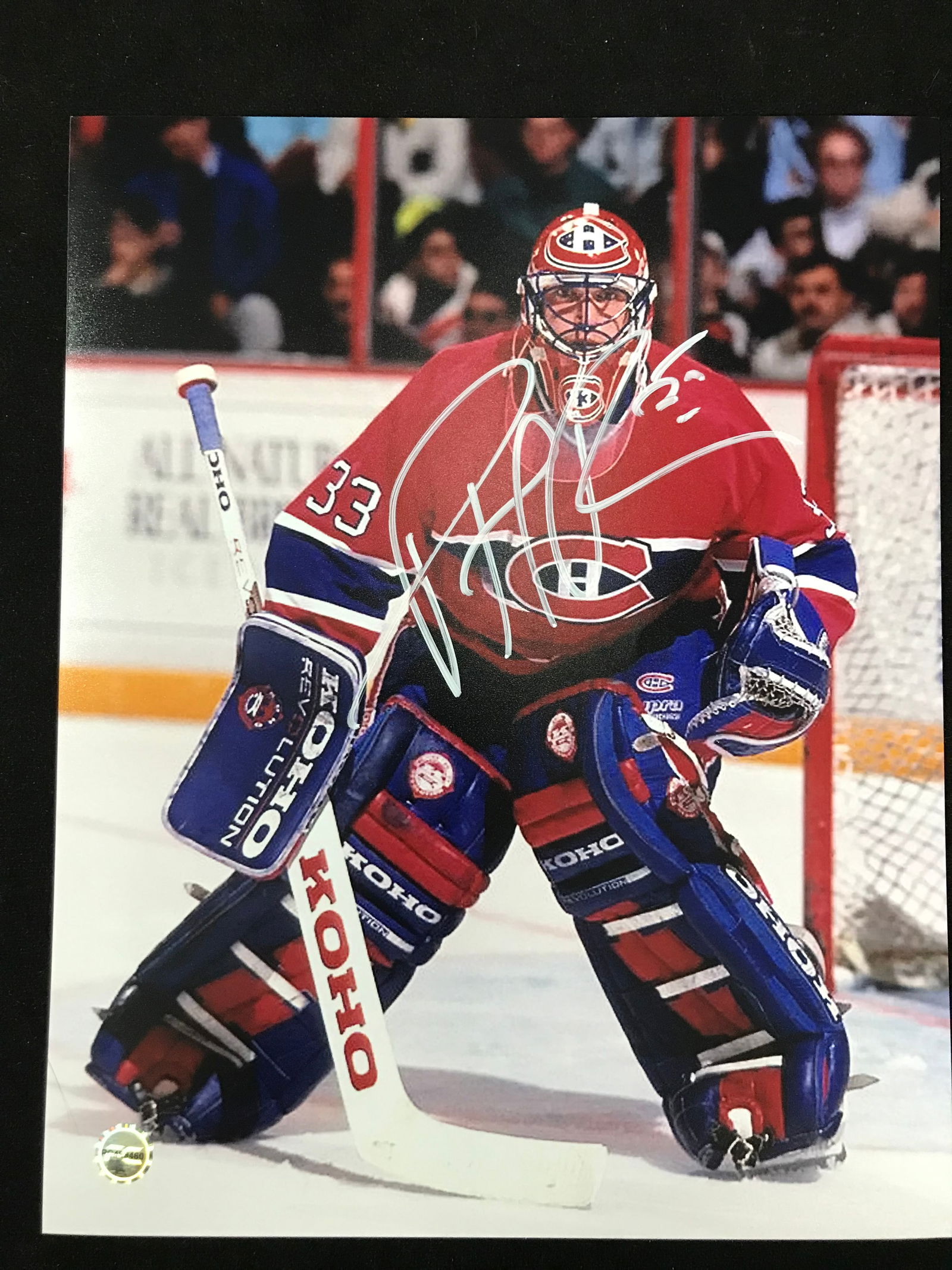 PATRICK ROY SIGNED 8 X 10 (PRO CERT COA) (1 of 2)