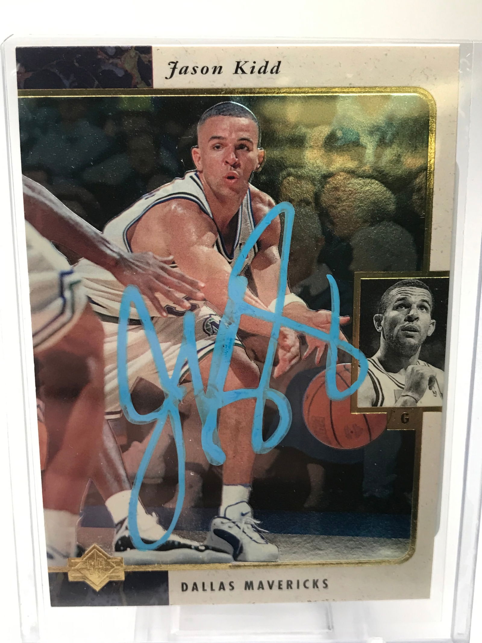 JASON KIDD SIGNED UPPER DECK TRADING CARD (PRO CERT COA) (1 of 2)