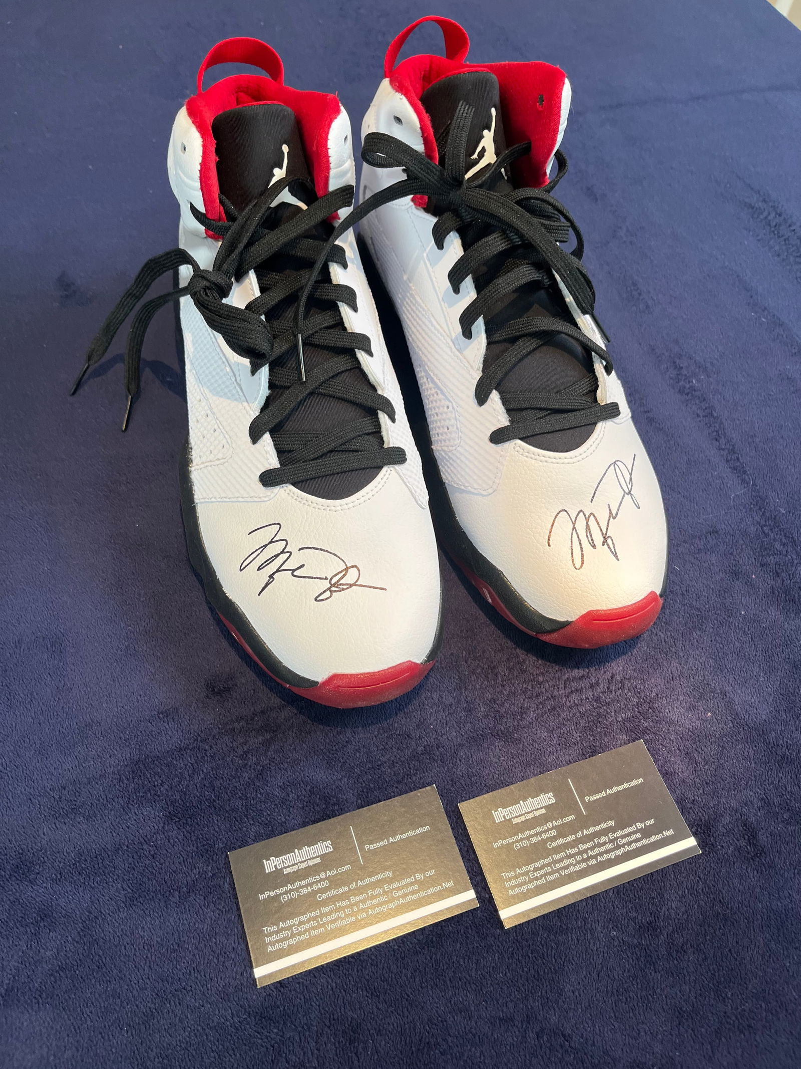 MICHAEL JORDAN DUAL SIGNED AIT JORDAN BASKETBALL SHOES (IPA COA ) (1 of 4)