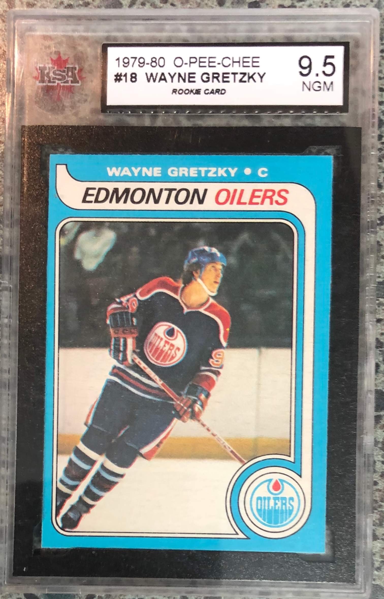 1979-80 O-PEE-CHEE NO.18 WAYNE GRETZKY ROOKIE CARD KSA GRADED 9.5 (1 of 2)