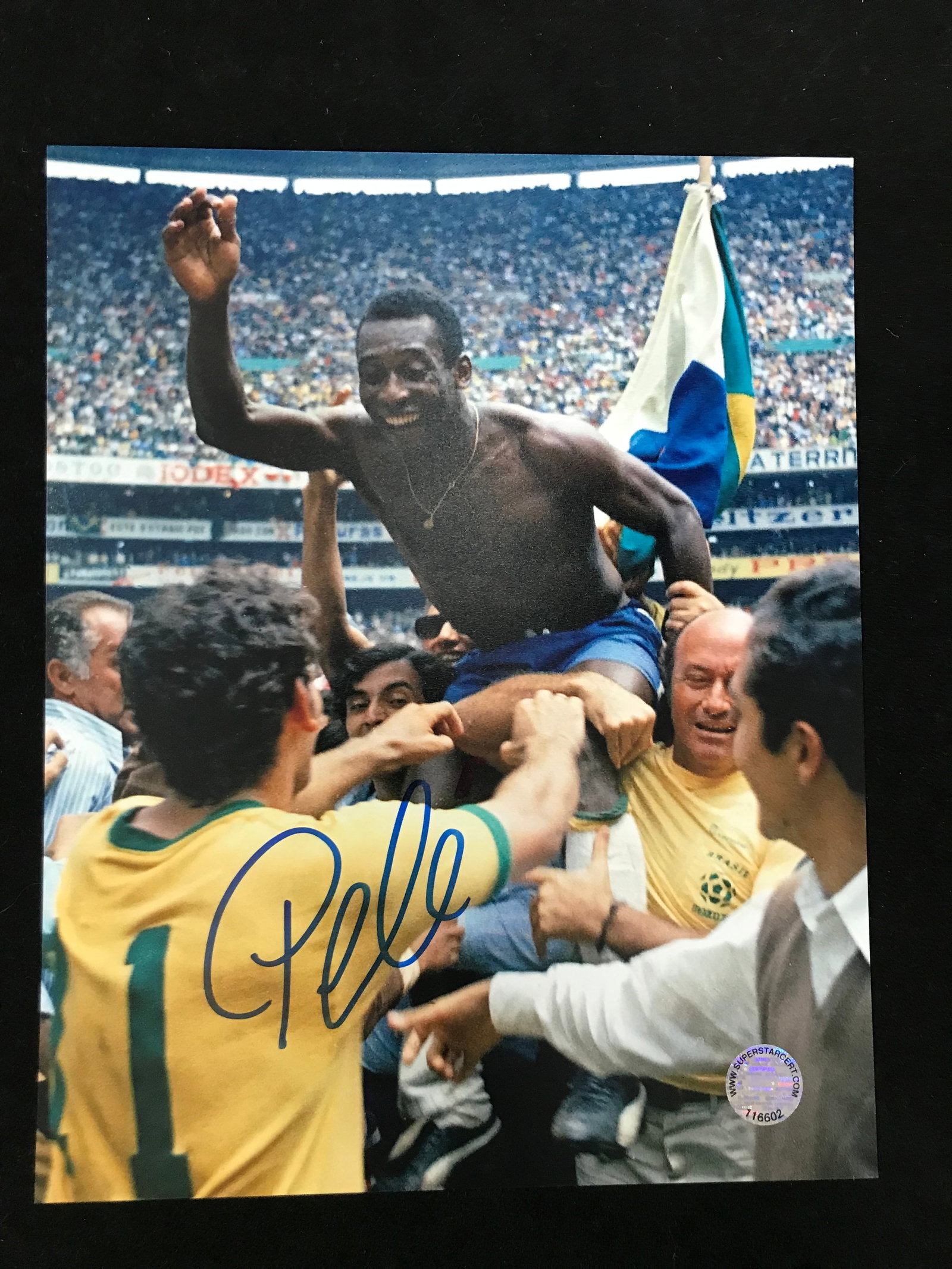 8X10 PELE SIGNED 8 X 10 WITH CERTIFICATE OF AUTHENTICITY: Prices are in Canadian dollars
