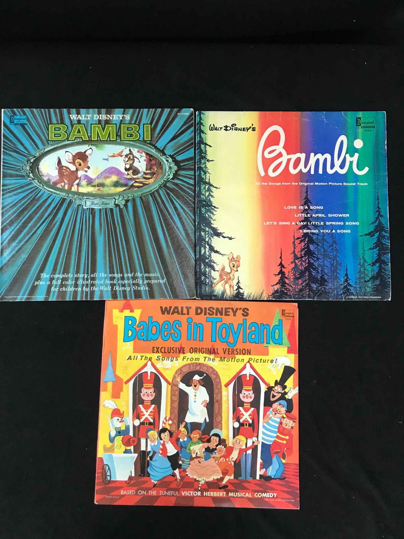 LOT OF 3 RECORDS DISNEY (SOME PICTURE DISCS) (1 of 1)