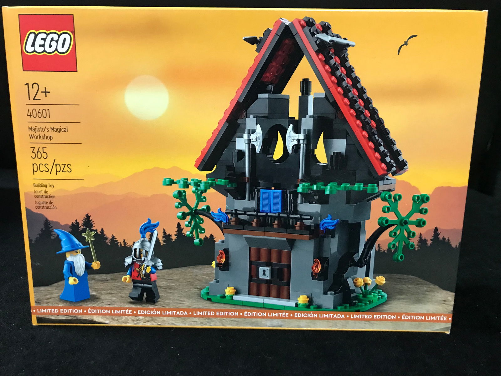 SEALED LEGO 406011 MAJESTYS MAGICAL WORK SHOP (GIFT WITH PURCHASE): Prices are in Canadian dollars