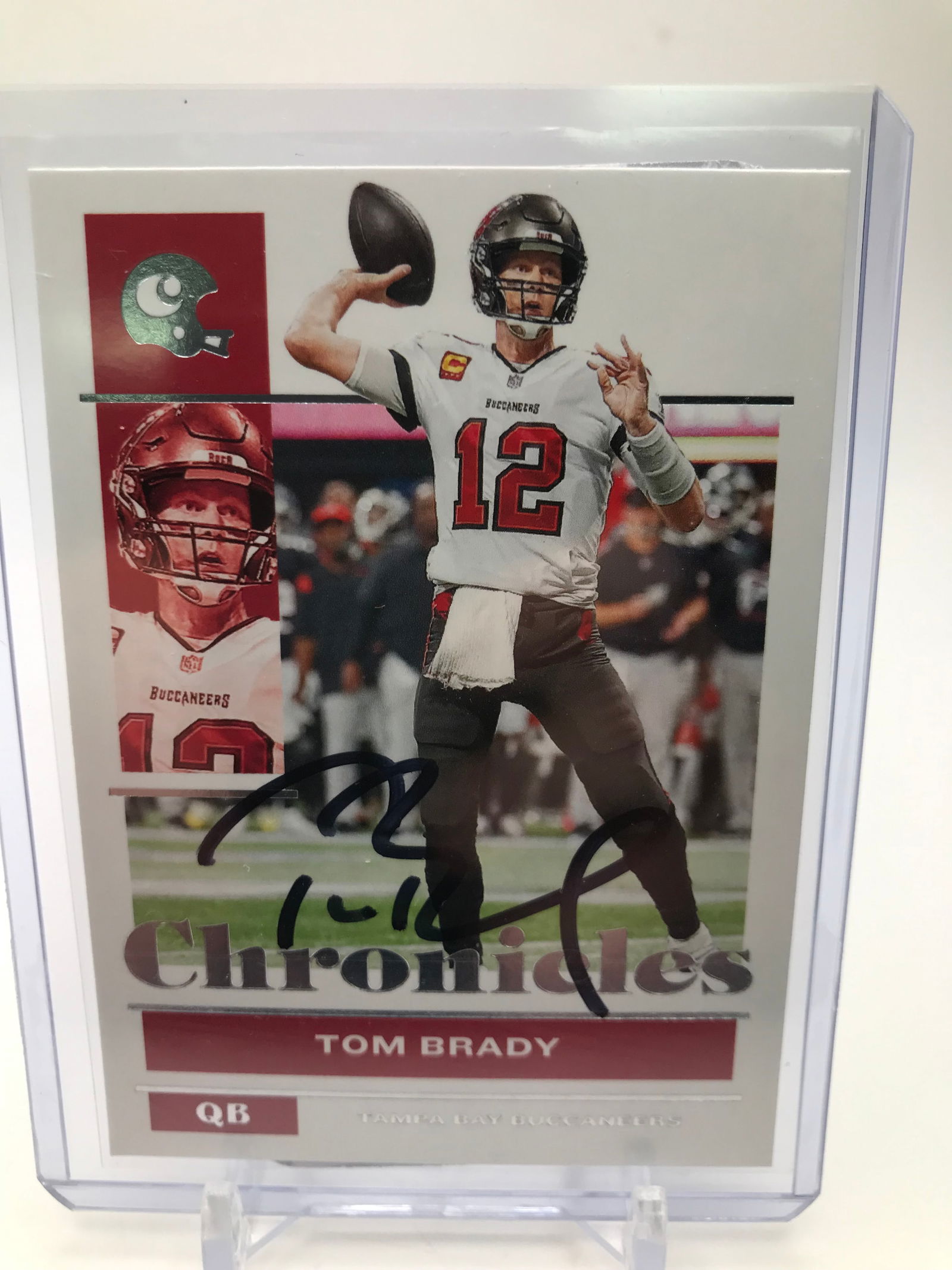 TOM BRADY SIGNED PANINI CHRONICLES TRADING CARD (RED CARPET AUTHENTICS COA) (1 of 2)