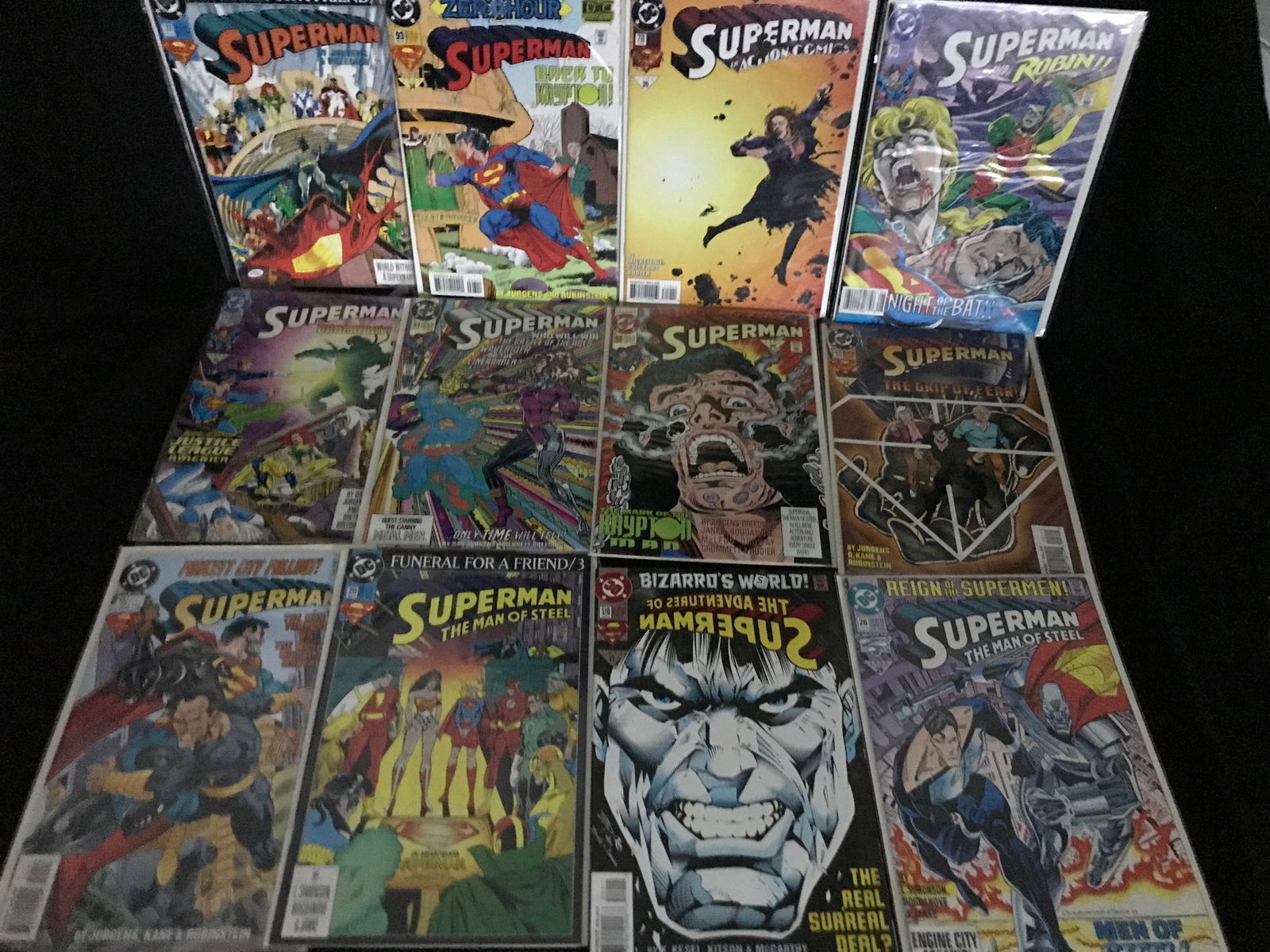 VARIOUS SUPER HERO COMIC BOOKS LOT (1 of 1)