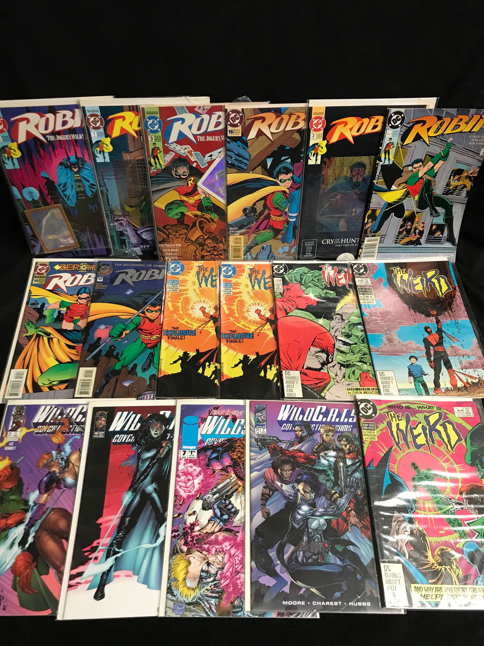 VARIOUS SUPER HERO COMIC BOOKS LOT (1 of 1)