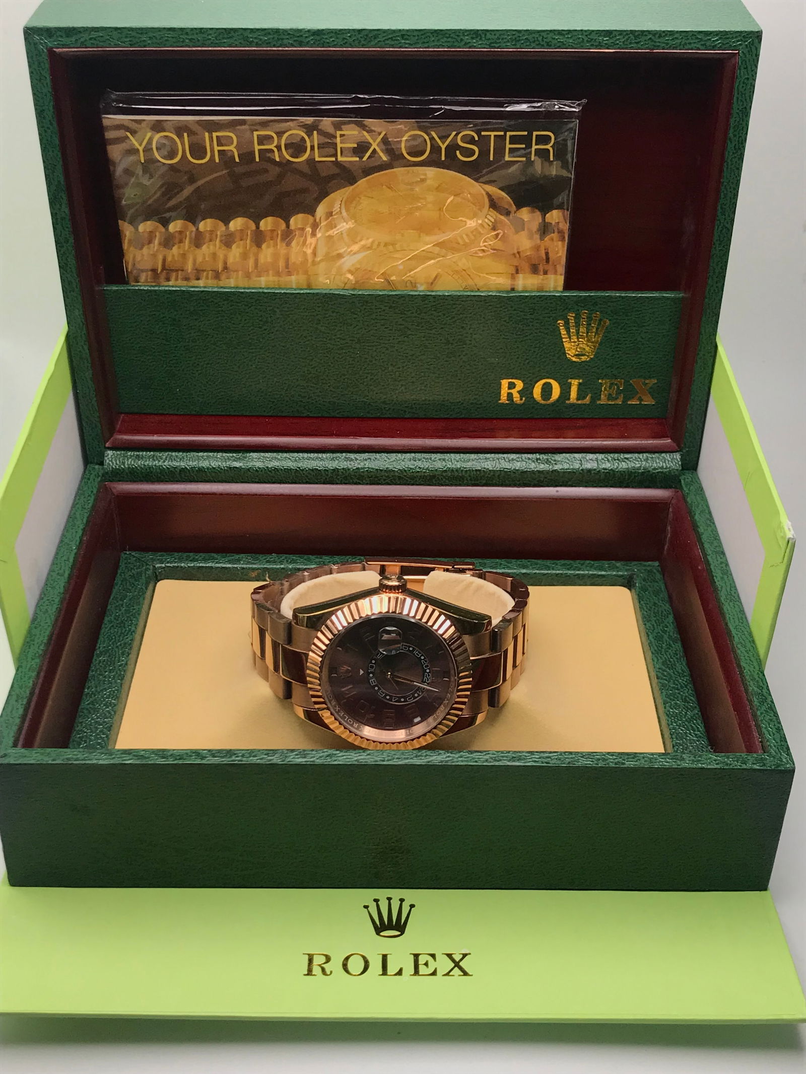 MENS ROLEX SKYDWELLER COPPER WITH BOX AUTOMATIC WORKING AAA REPLICA (1 of 4)