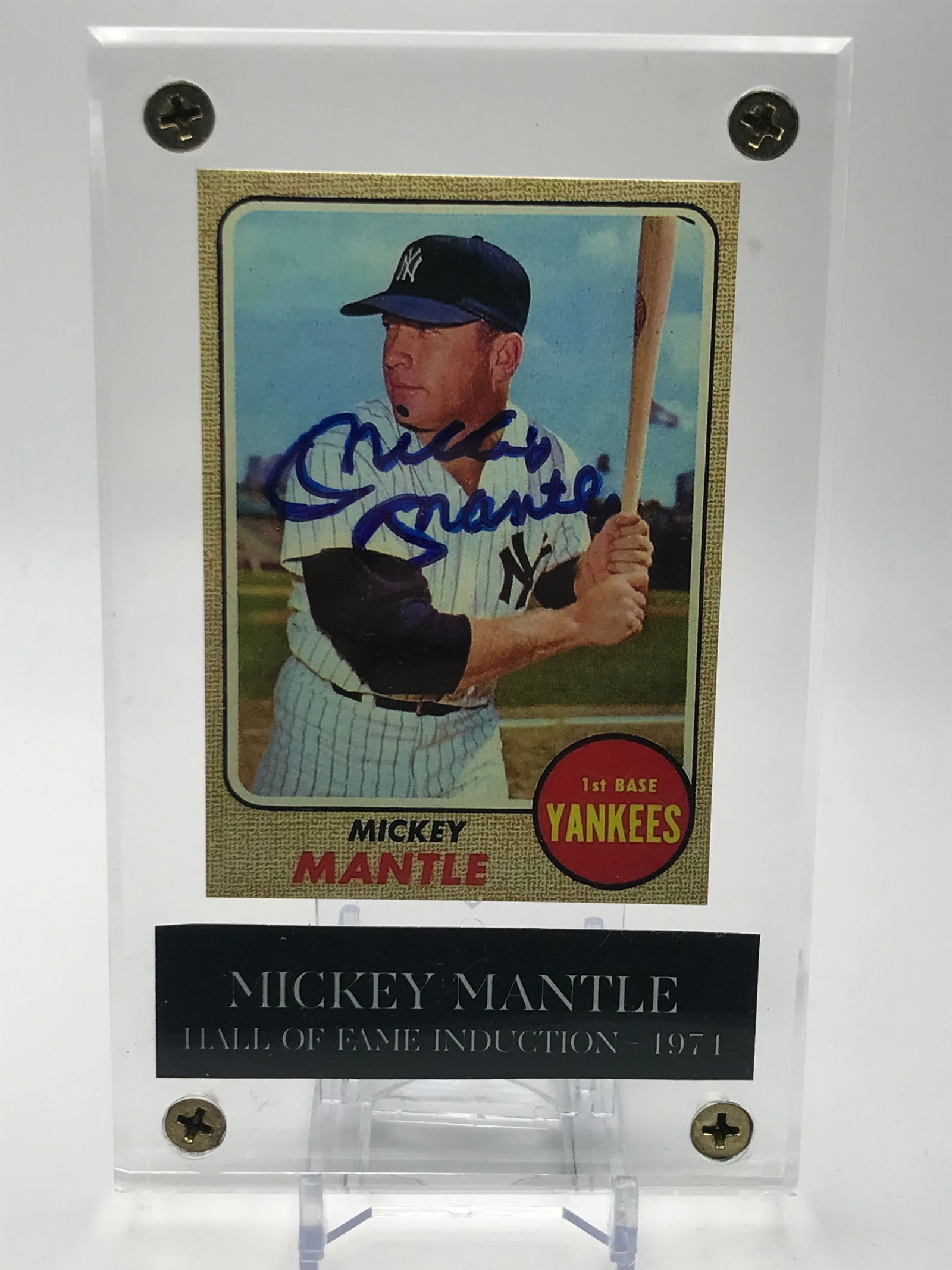 MICKEY MANTLE SIGNED 1968 TOPPS BASEBALL CARD (1 of 2)