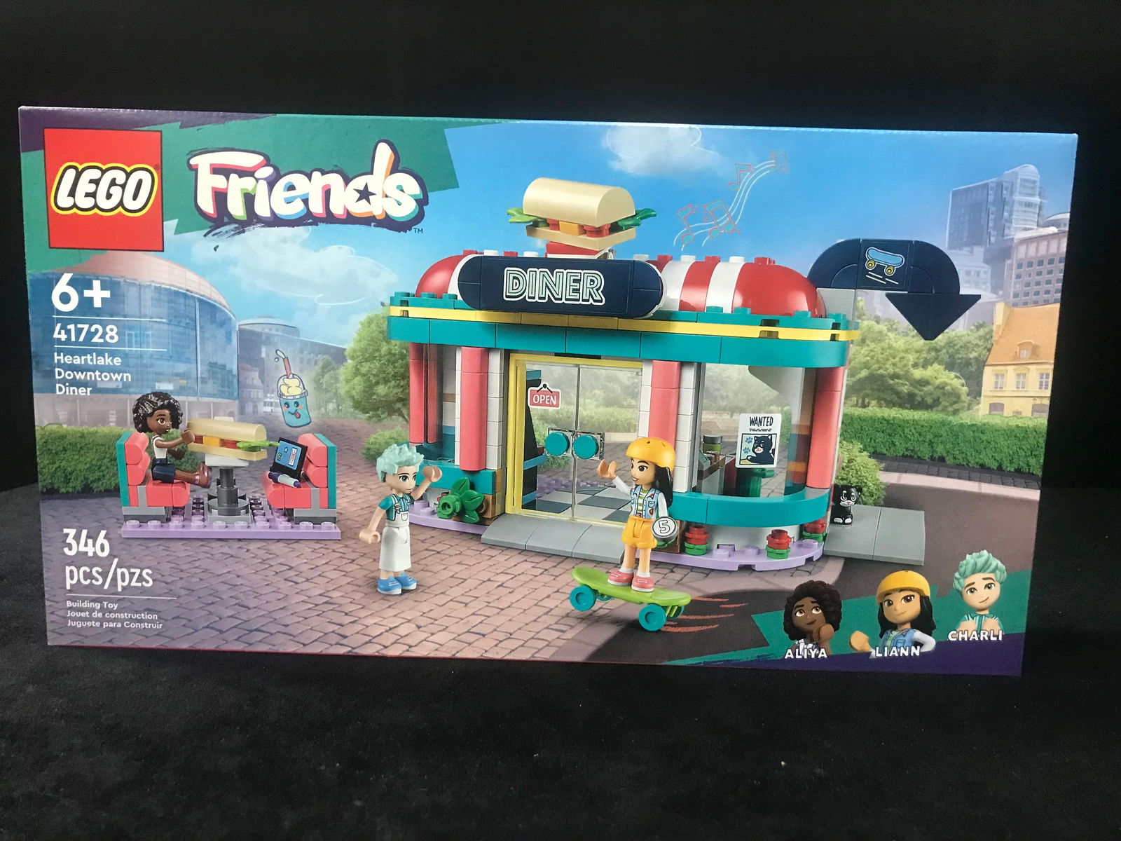 SEALED LEGO 41728 HEARTLAKE DOWNTOWN DINER FRIENDS: Prices are in Canadian dollars