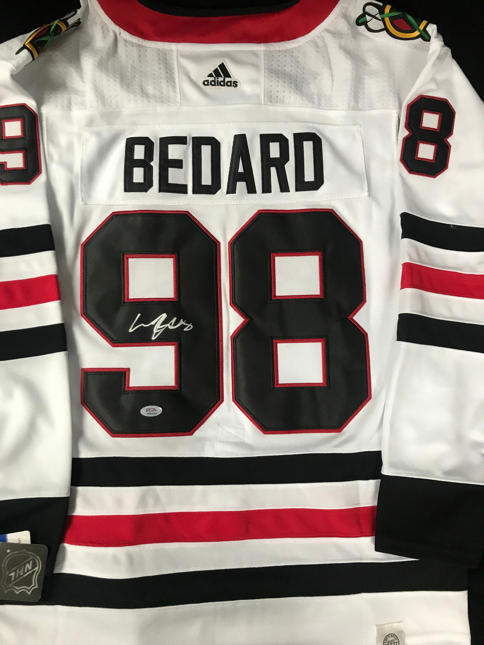 CONNOR BEDARD SIGNED CHICAGO BLACKHAWKS ADIDAS PRO JERSEY (PSA COA) (1 of 3)