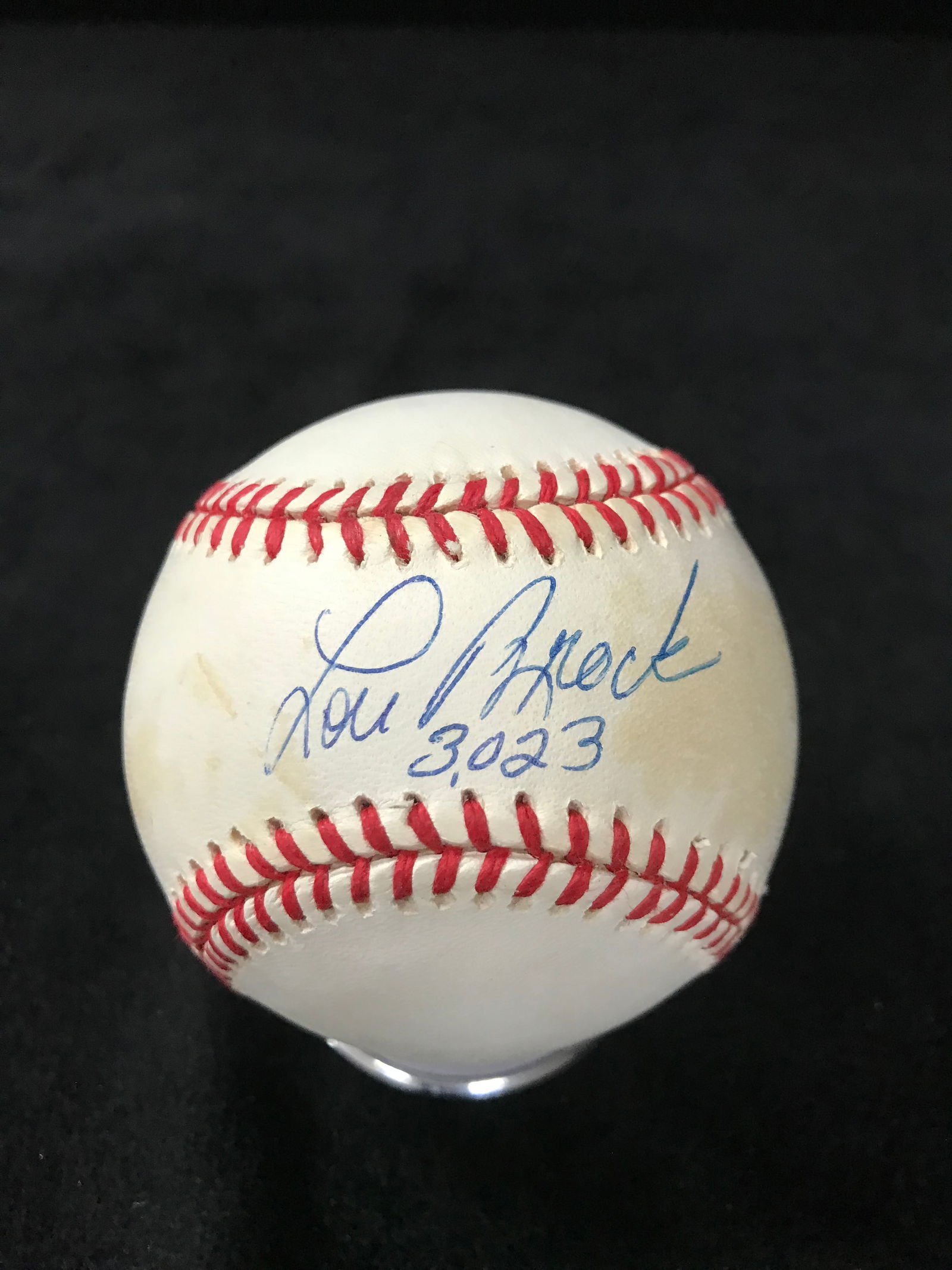 LOU BROCK SIGNED AND INSCRIBED RAWLINGS BASEBALL (BECKETT COA) (1 of 2)