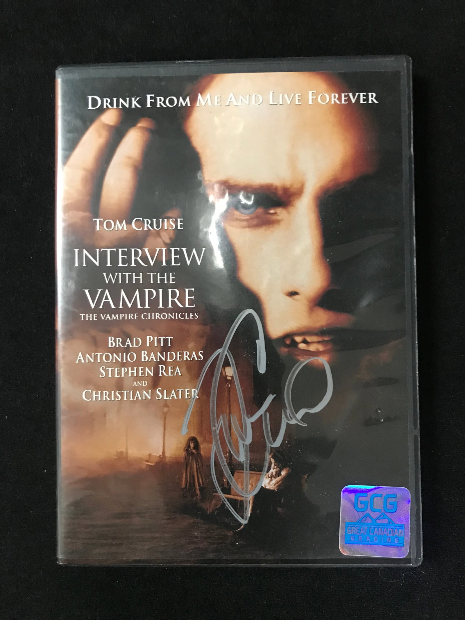 TOM CRUISE SIGNED INTERVIEW WITH A VAMPIRE DVD (GCG HOLO): Prices are in Canadian dollars