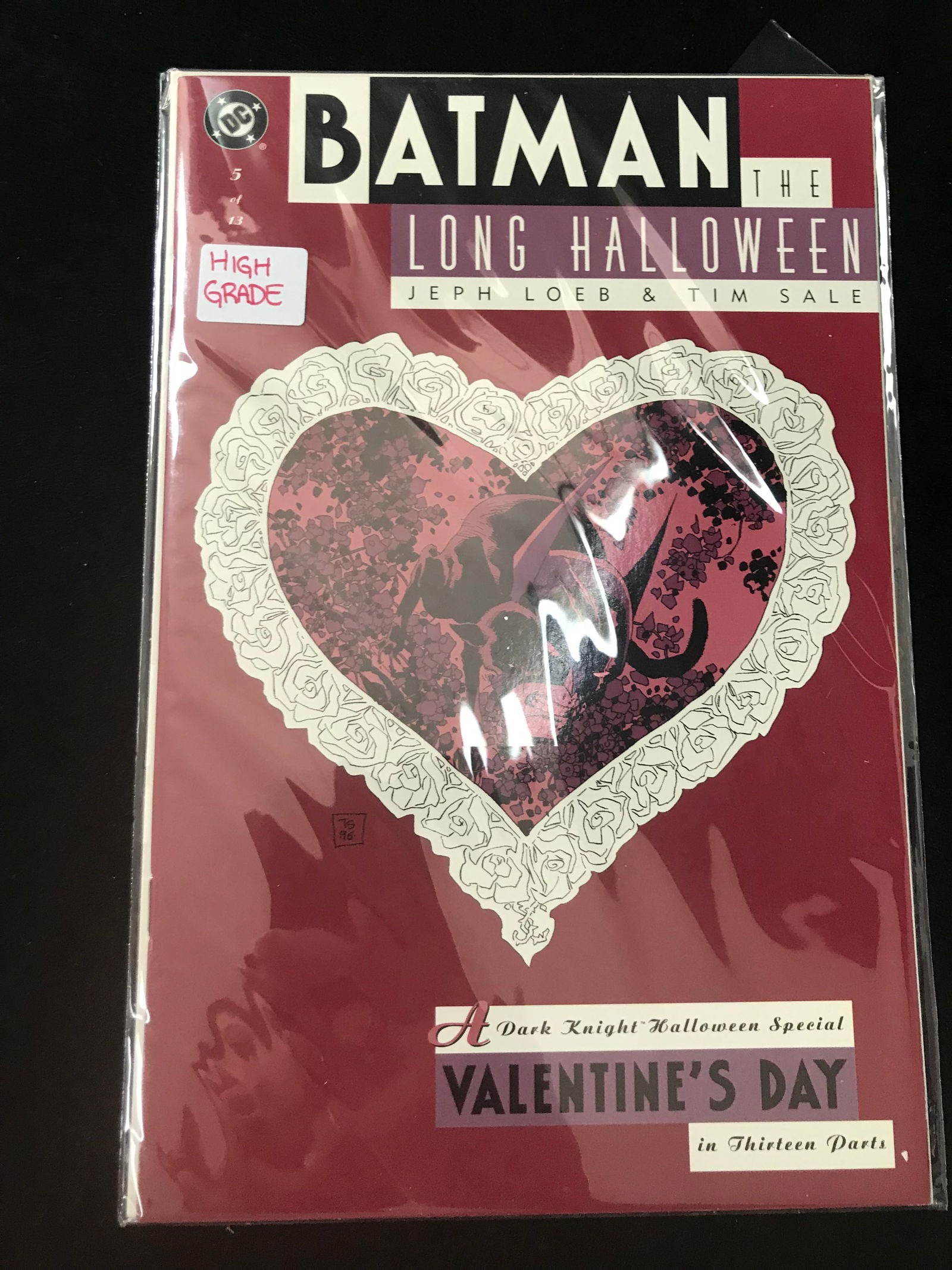 DC COMICS NO.5 OF 13 BATMAN THE LONG HALLOWEEN (A DARK KNIGHT HALLOWEEN SPECIAL VALENTINE'S DAY) (1 of 1)