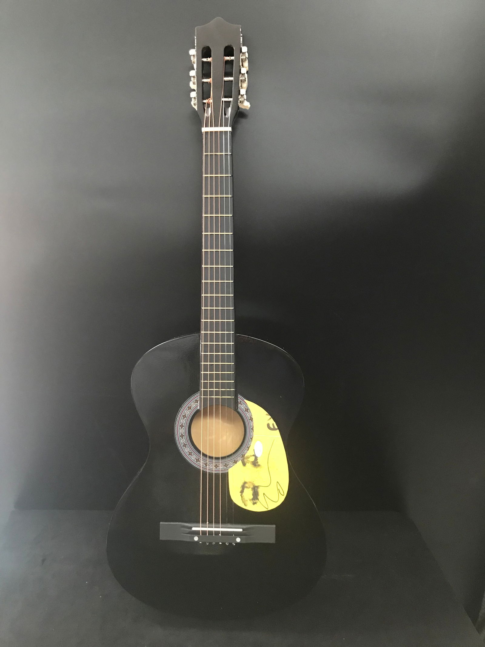 ED SHEERAN SIGNED ACOUSTIC GUITAR (JSA COA) (1 of 3)