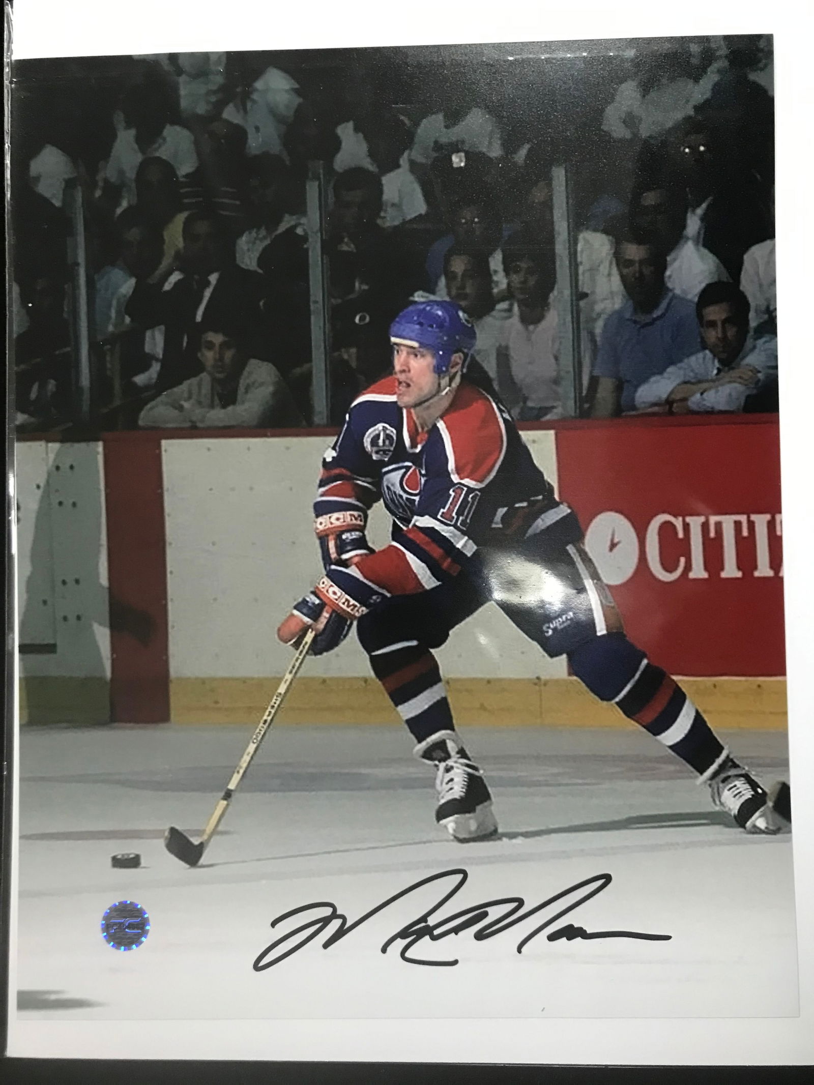 MARK MESSIER SIGNED EDMONTON OILERS 8 X 10 (PRO CERT COA) (1 of 2)