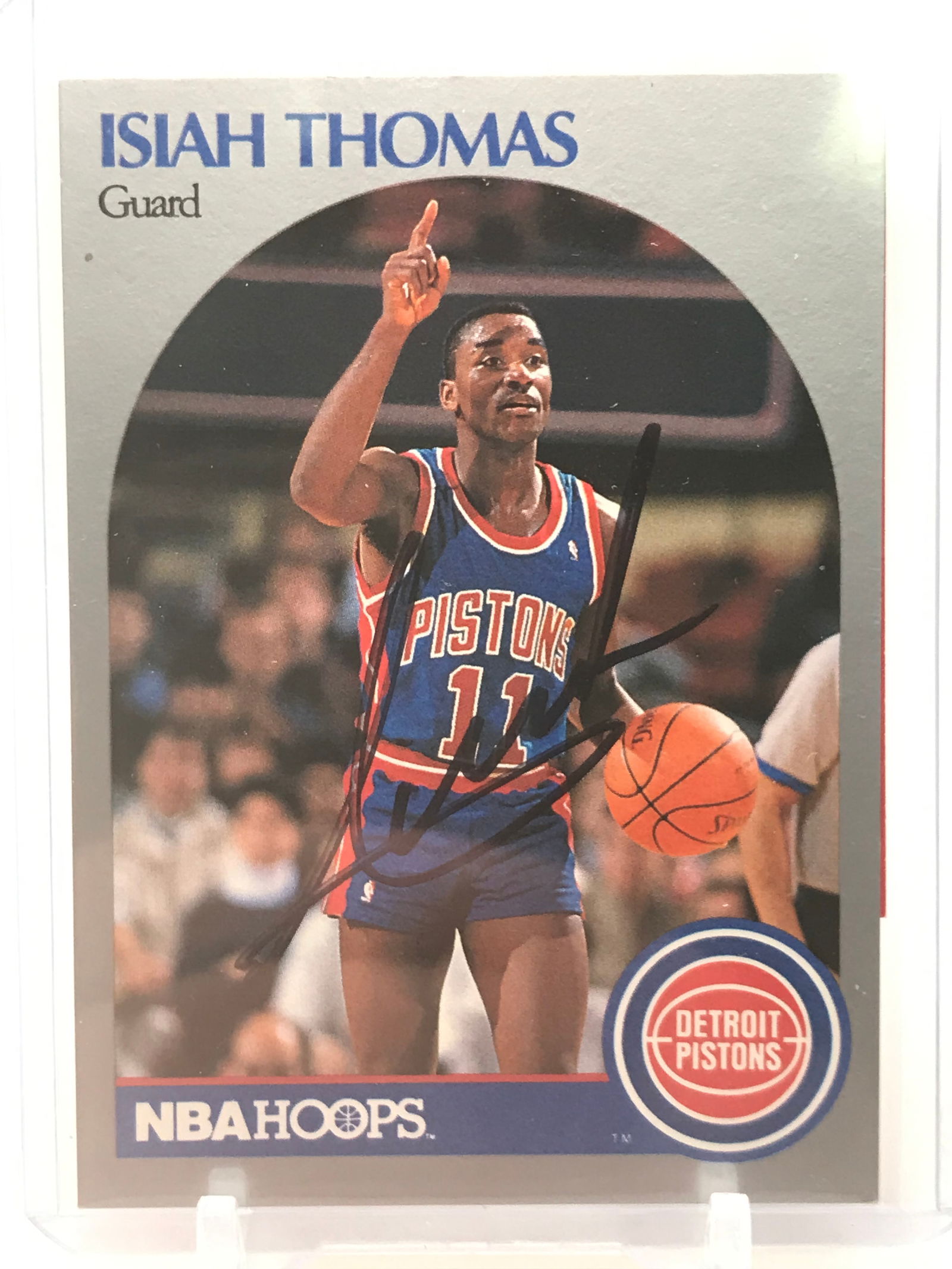 ISIAH THOMAS SIGNED NBA HOOPS BASKETBALL CARD (SUPERSTAR COA) (1 of 2)