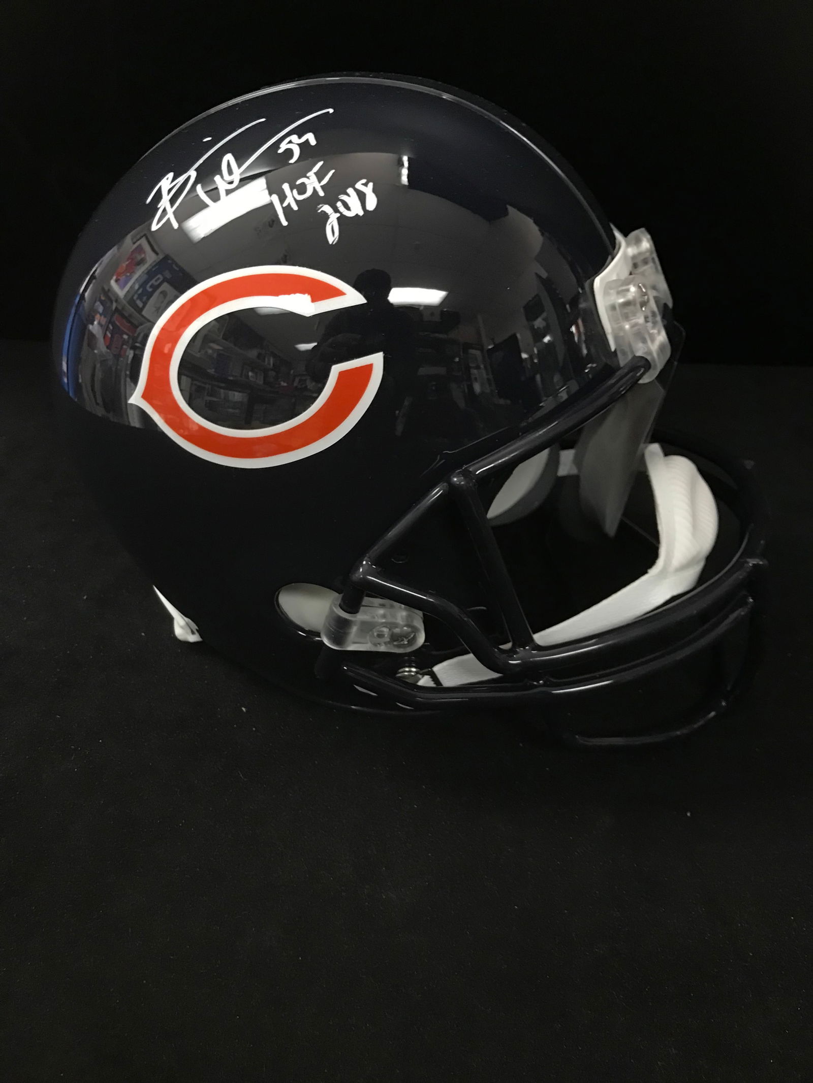 BRIAN URLACHER SIGNED CHICAGO BEARS FULL SIZE HELMET (BECKETT COA) (1 of 4)