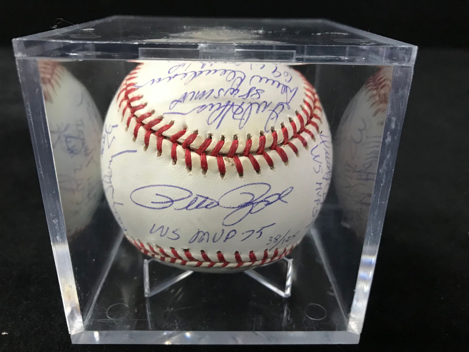 LTD. EDITION NATIONAL LEAGUE WORLD SERIES MVP'S MULTI SIGNED BASEBALL (STEINER COA) 38/125 (1 of 5)