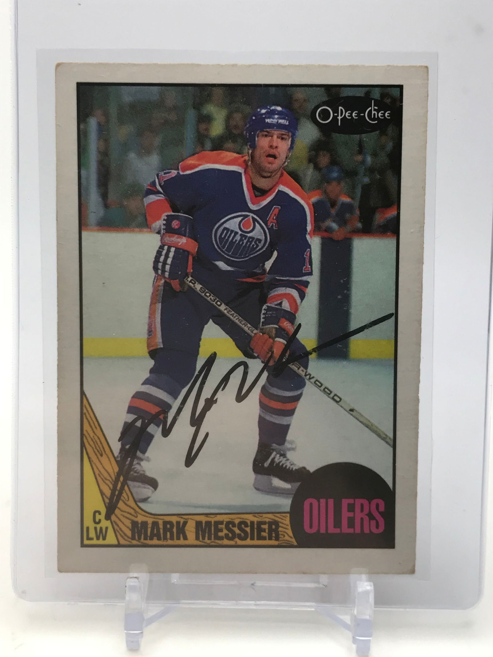 MARK MESSIER SIGNED O-PEE-CHEE HOCKEY CARD (1 of 2)