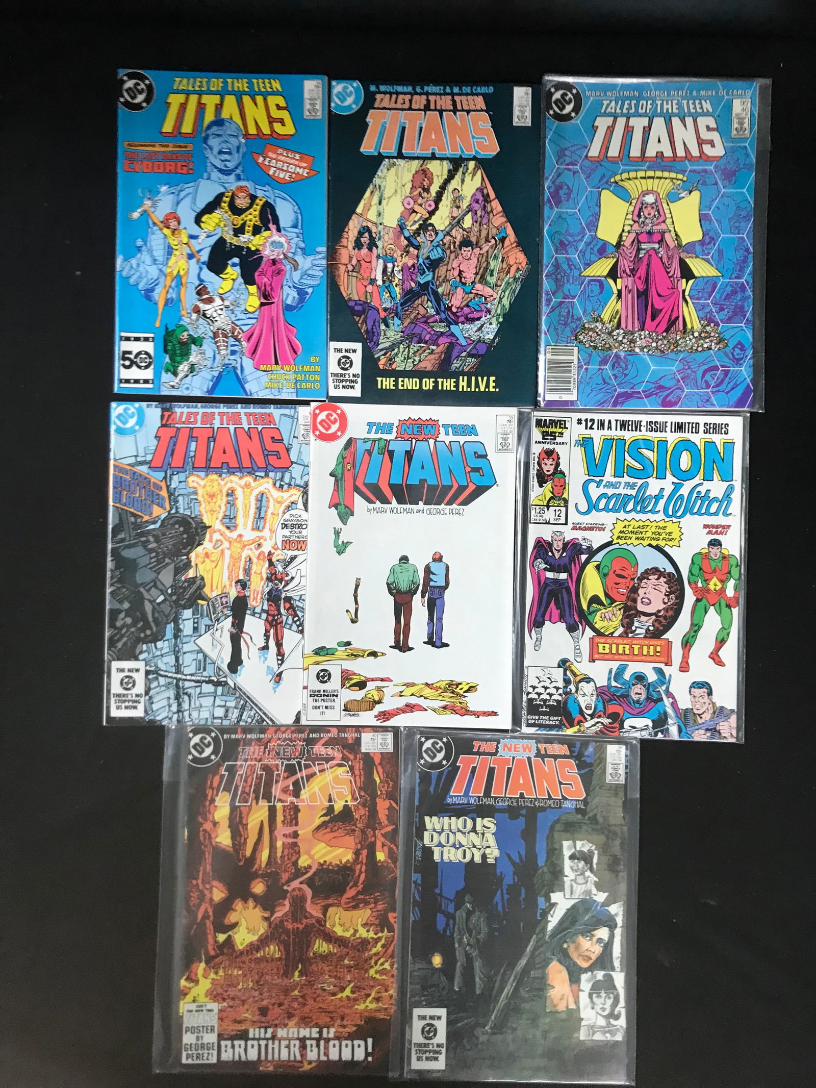 DC COMCIS NEW TEEN TITANS COMIC BOOK LOT (1 of 1)