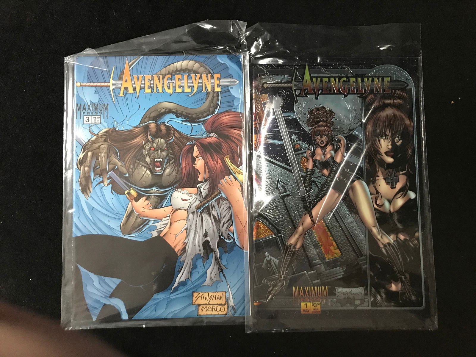 MAXIMUM PRESS AVENGELYNE COMIC BOOK LOT (1 of 1)