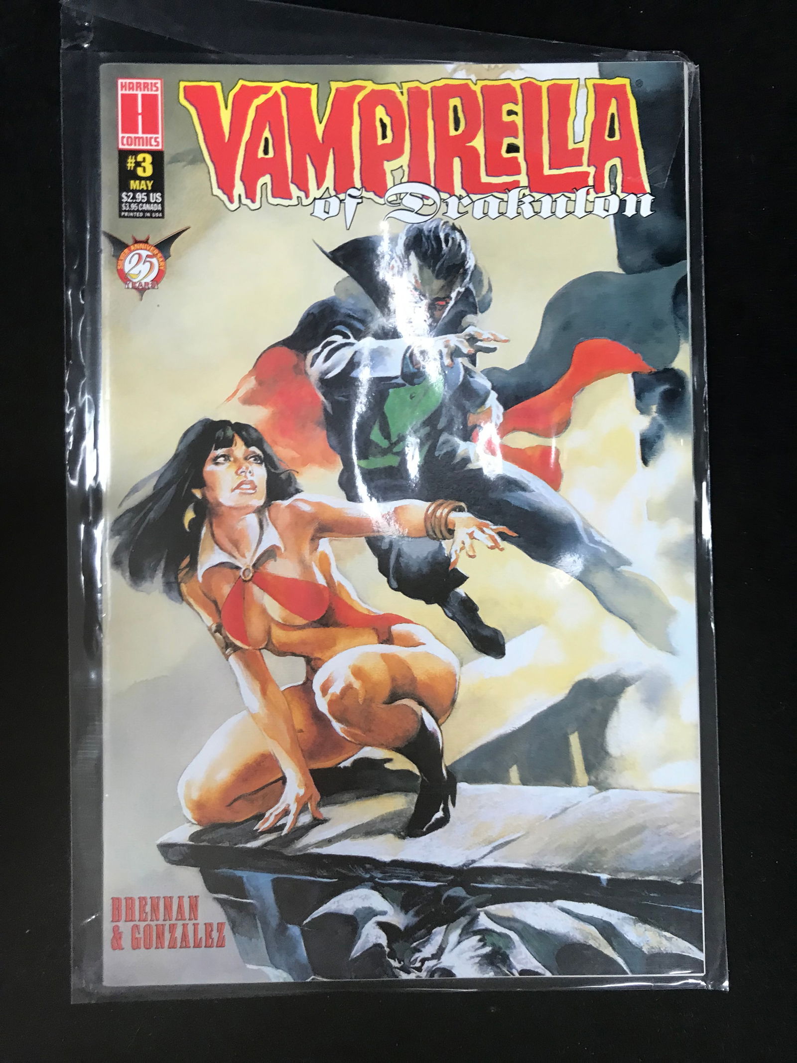 HARRIS COMICS VAMPERELLA NO.3 (1 of 1)