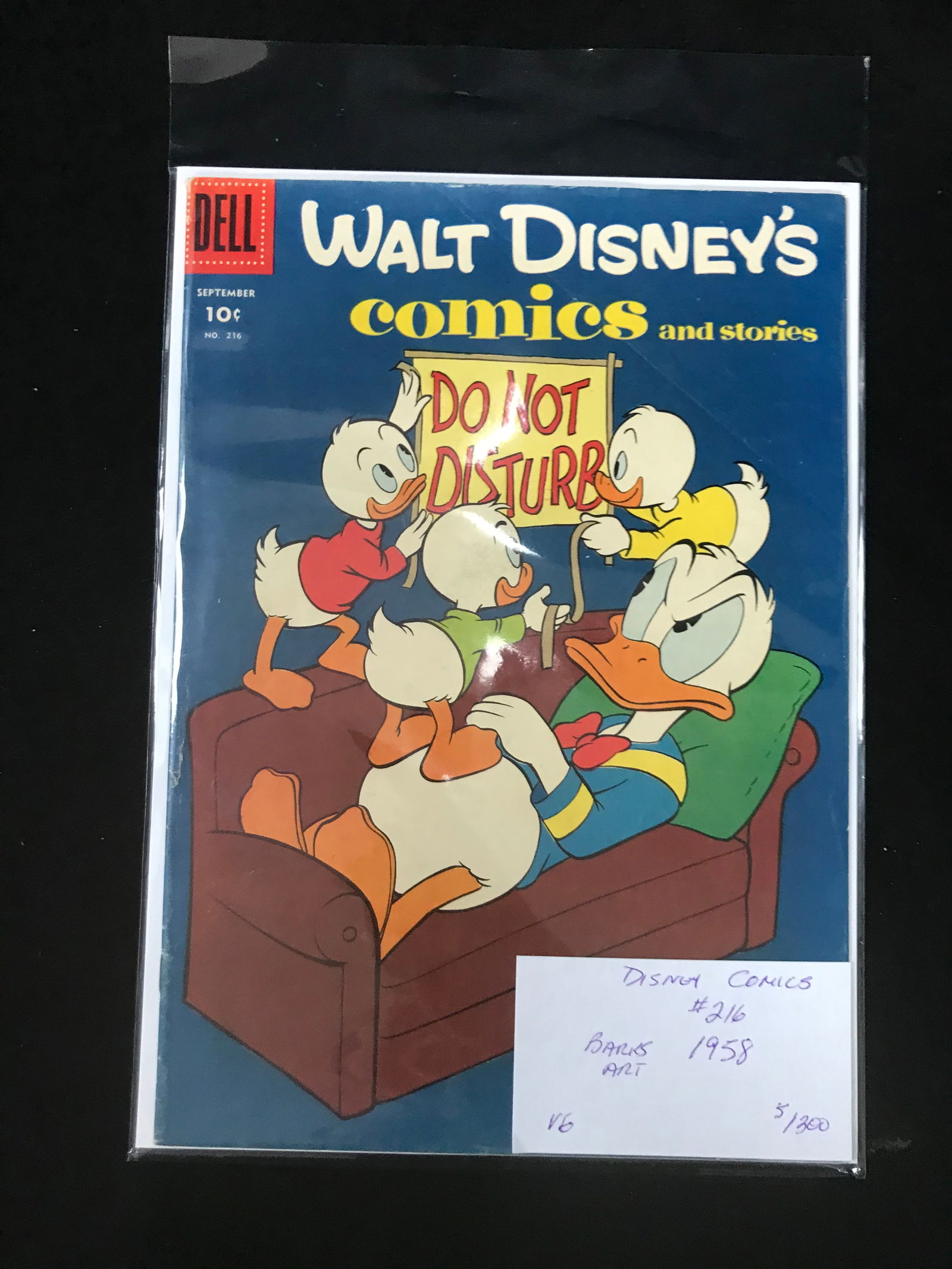 1958 DELL COMICS WALT DISNEY NO.216 (1 of 1)