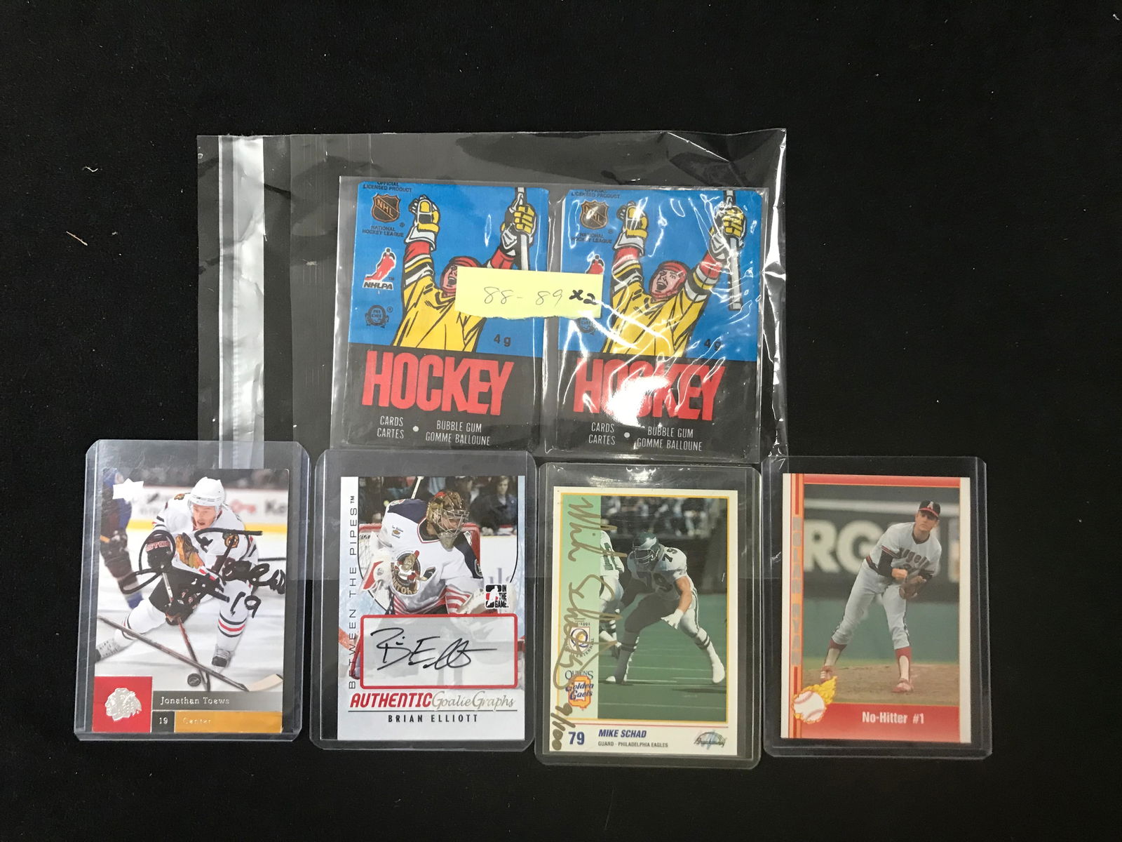 VARIOUS SPORTS CARD LOT (1 of 1)