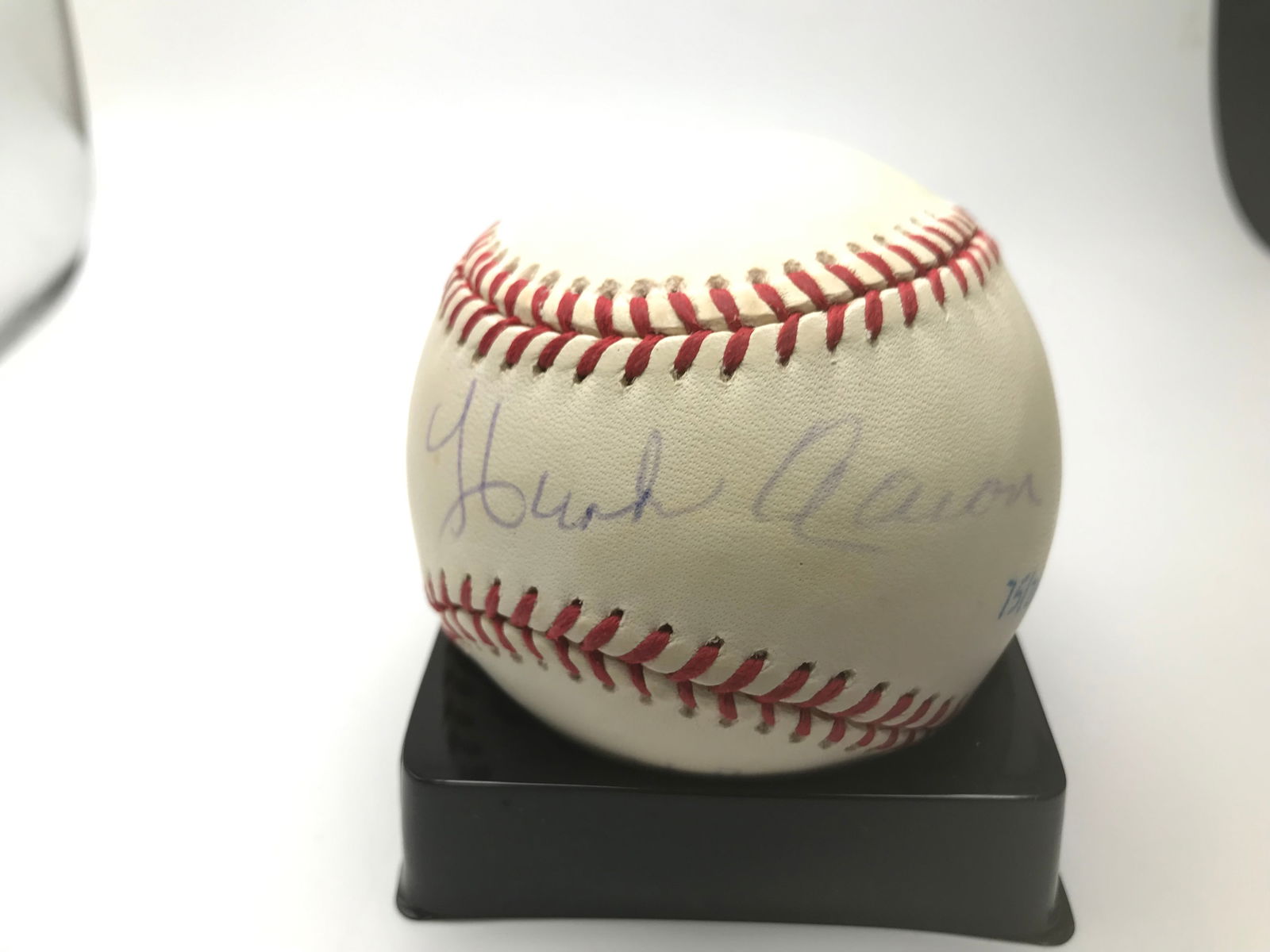 HANK AARON SIGNED RAWLINGS BASEBALL (PSA COA) (1 of 2)