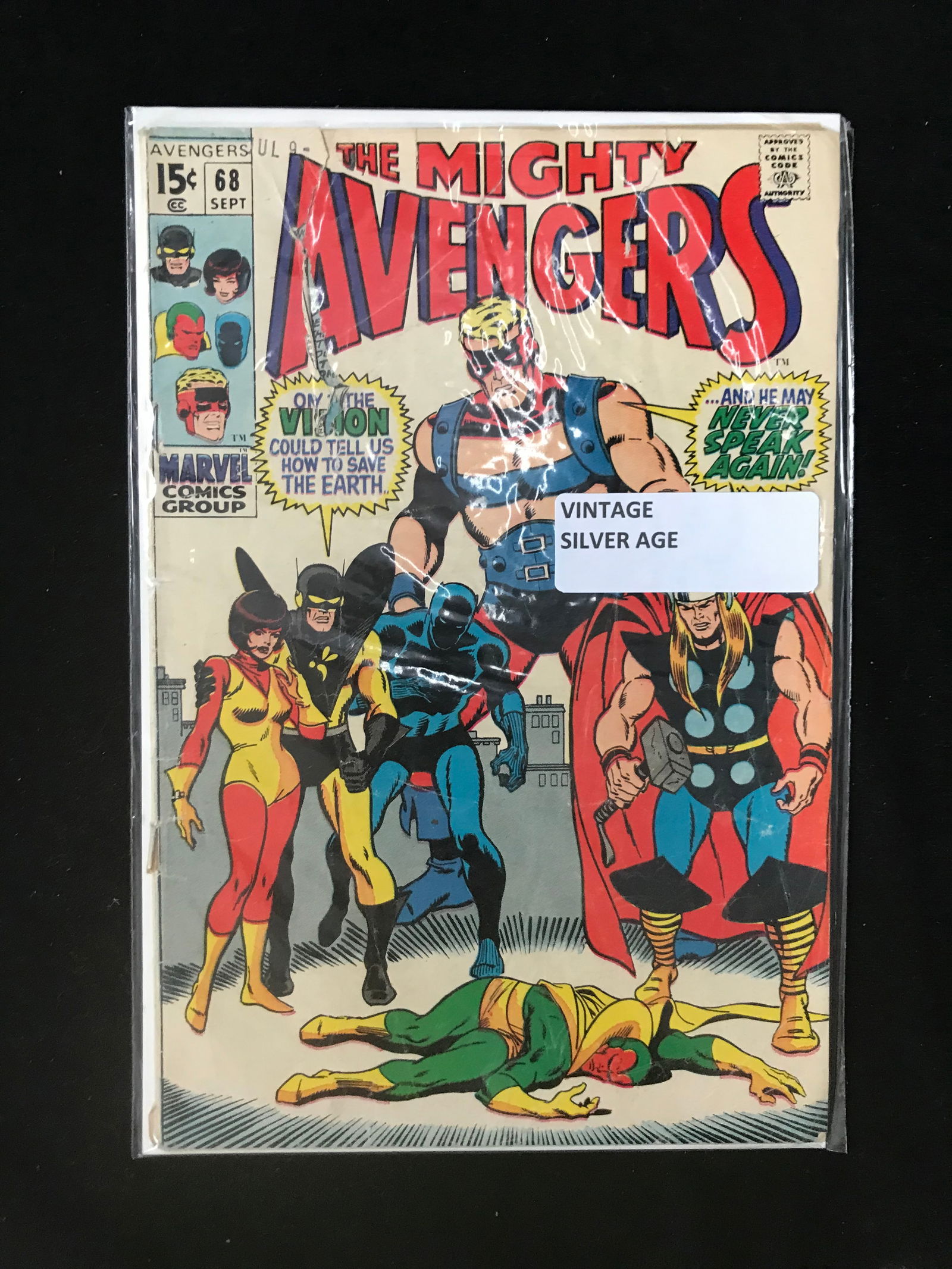 MARVEL COMICS THE MIGHTY AVENGERS NO.68 (1 of 1)