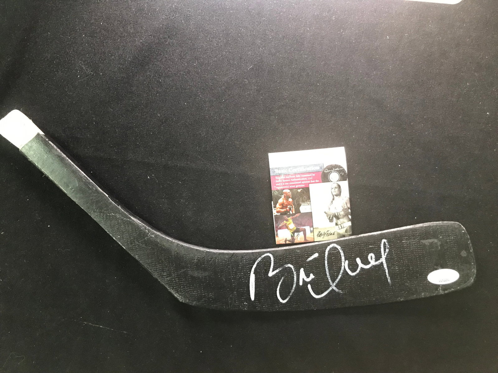BRETT HULL SIGNED AND INSCRIBED 50/50 STICK BLADE (JSA COA) (1 of 4)