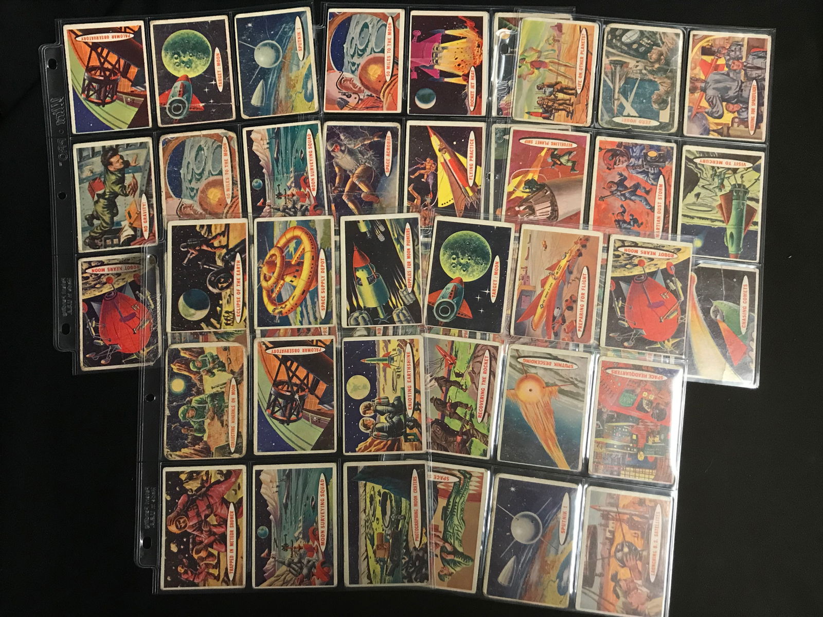 1958 TOPPS MYSTERY IN OUTER SPACE TRADING CARD LOT (1 of 3)