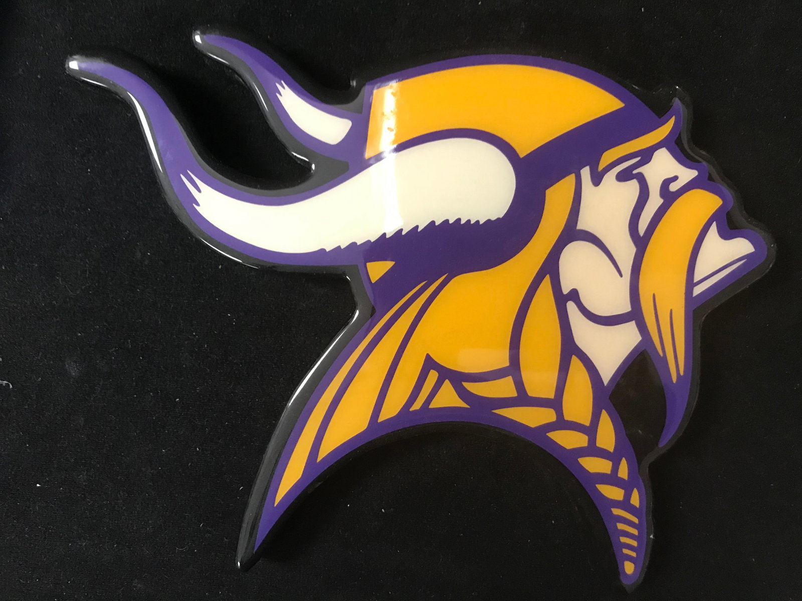 MINNESOTA VIKINGS WALL PLAQUE: Prices are in Canadian dollars