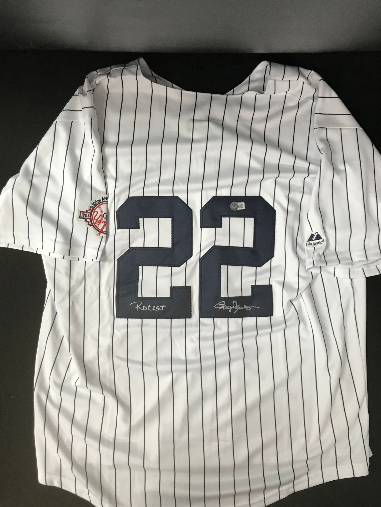 ROGER CLEMENS SIGNED NY YANKEES MAJESTIC JERSEY (BECKETT COA) (1 of 4)