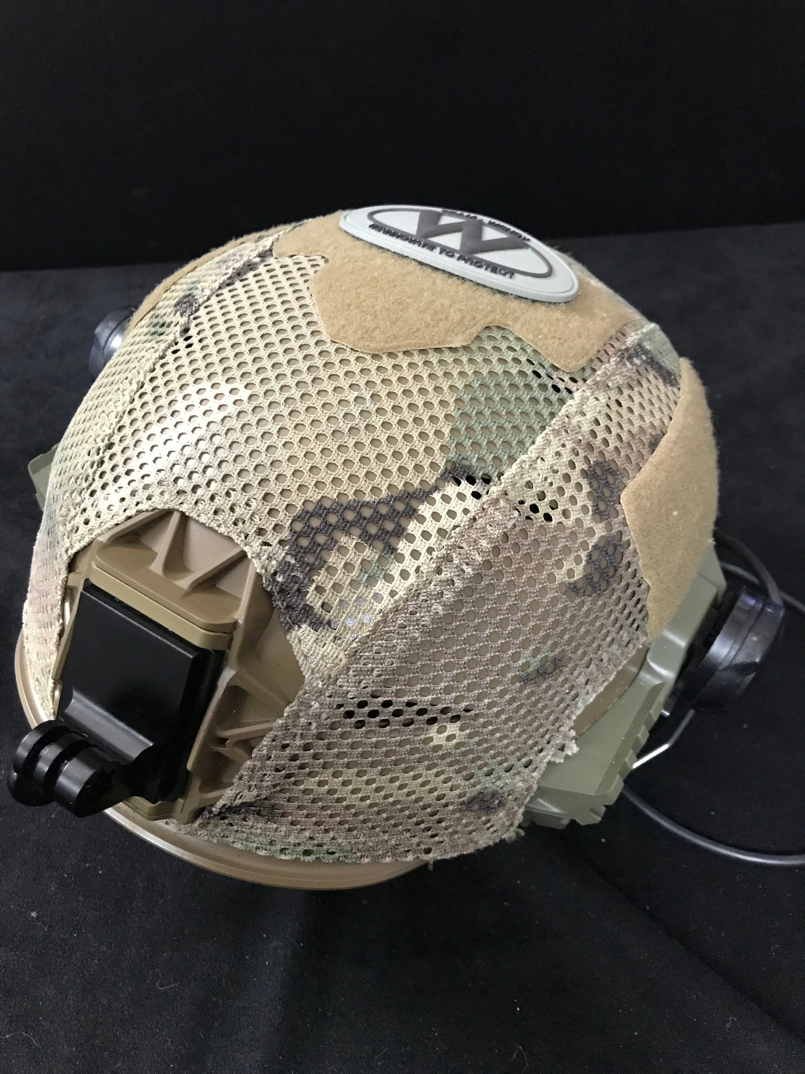MILITARY GRADE TACTICAL HELMET: Prices are in Canadian dollars