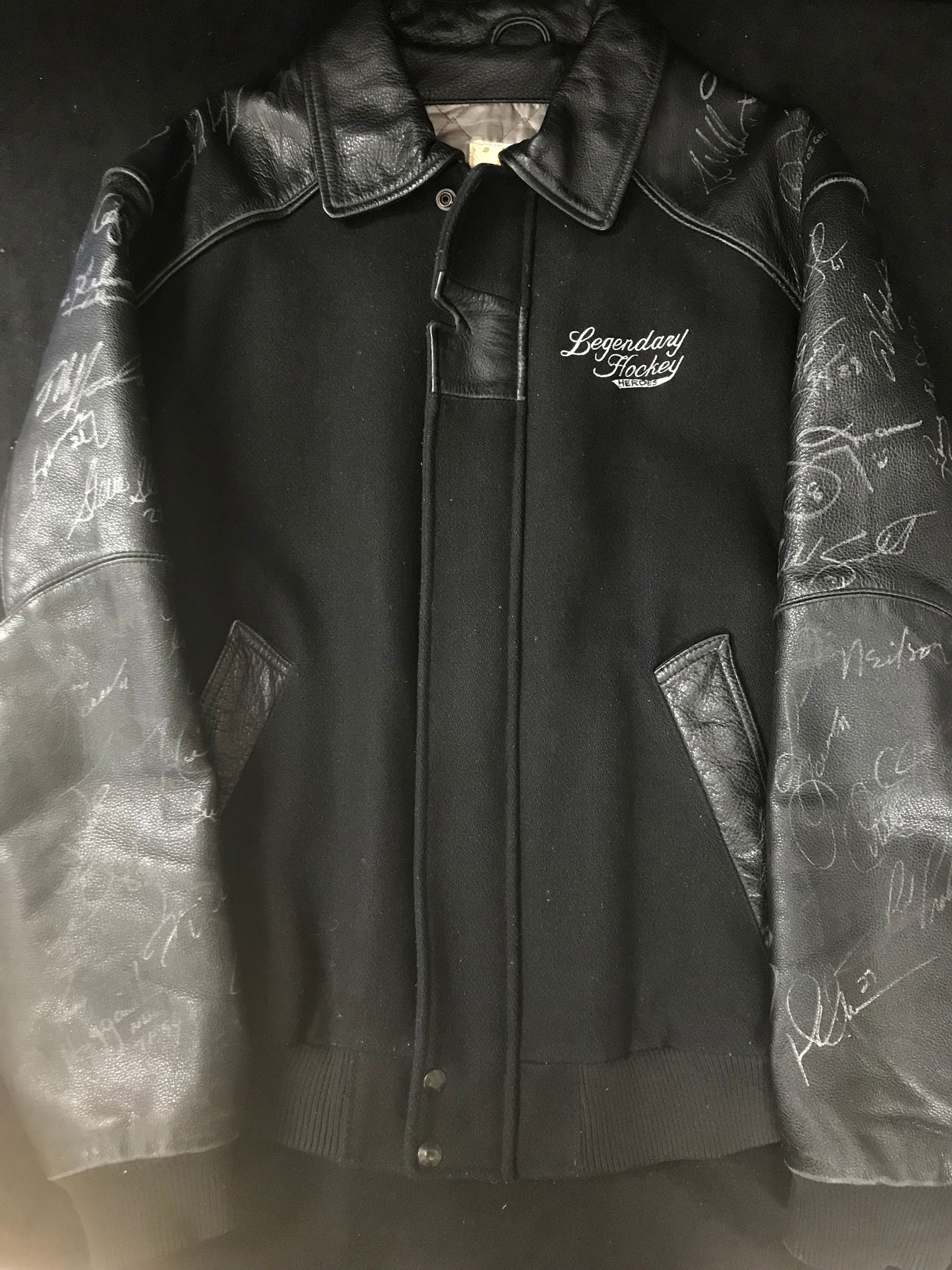 LEGENDS OF HOCKEY LEATHER JACKEY SIGNED BY 68 HALL OF FAME PLAYERS (AUTOGRAPH AUTH COA) (1 of 8)