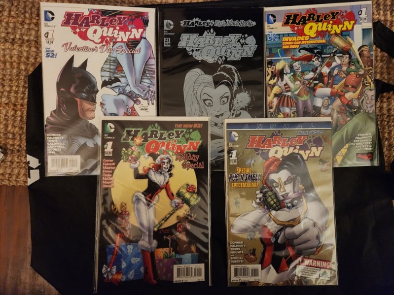 LOT OF 5 #1 HARLEY QUINN COMICS (DC COMICS) (1 of 1)