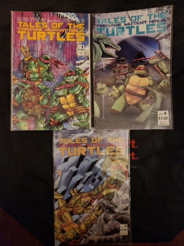 EASTMAN AND LAIRDS TEENAGE MUTANT NINJA TURTLES COMIC BOOK LOT: Prices are in Canadian dollars