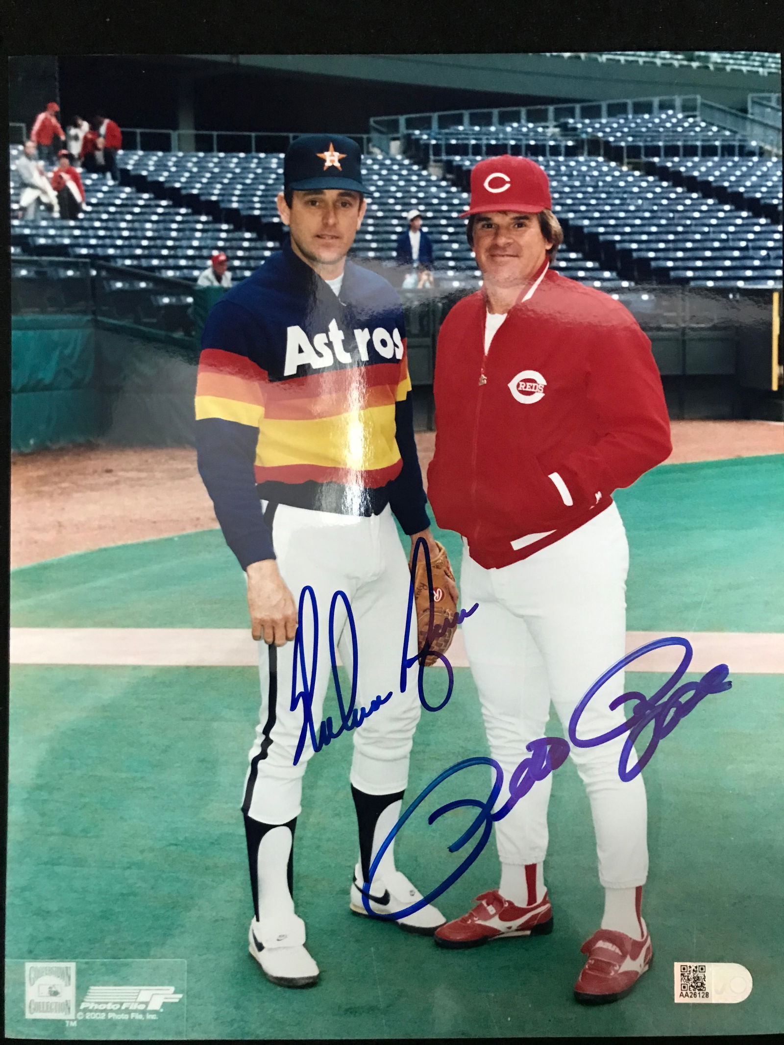 NOLAN RYAN AND PETE ROSE SIGNED 8 X 10 (BECKETT COA) (1 of 1)