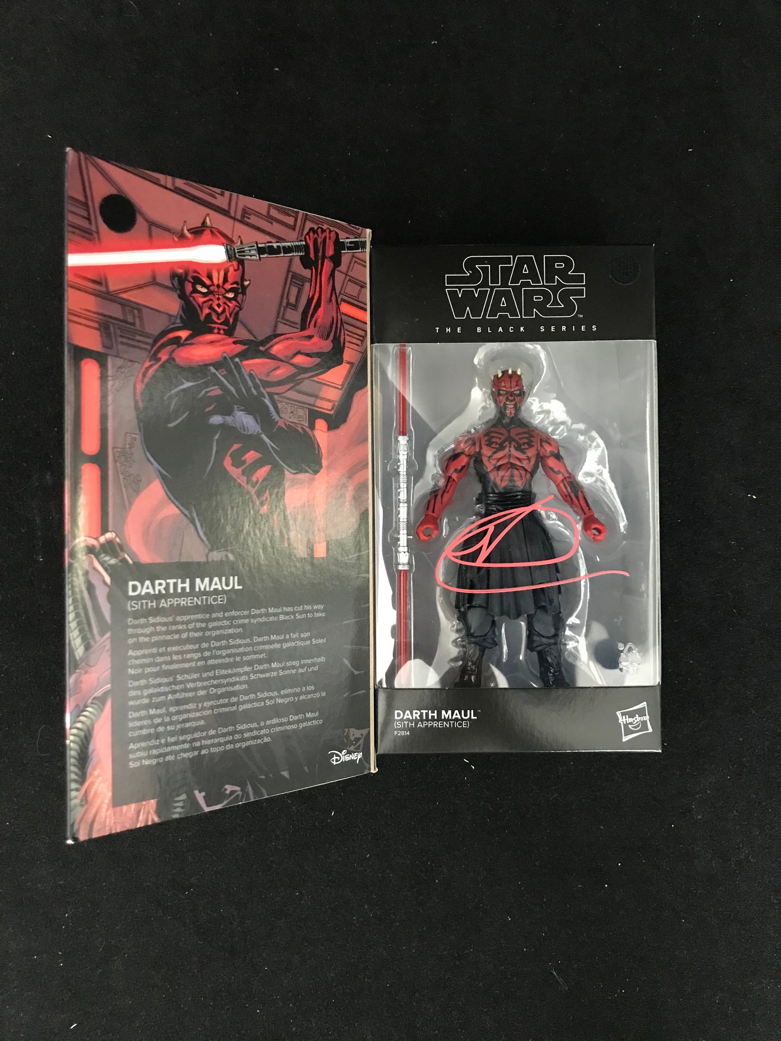 MINT ON CARD RAY PARK SIGNED DARTH MAUL FIGURE WWOC COA: Prices are in Canadian dollars
