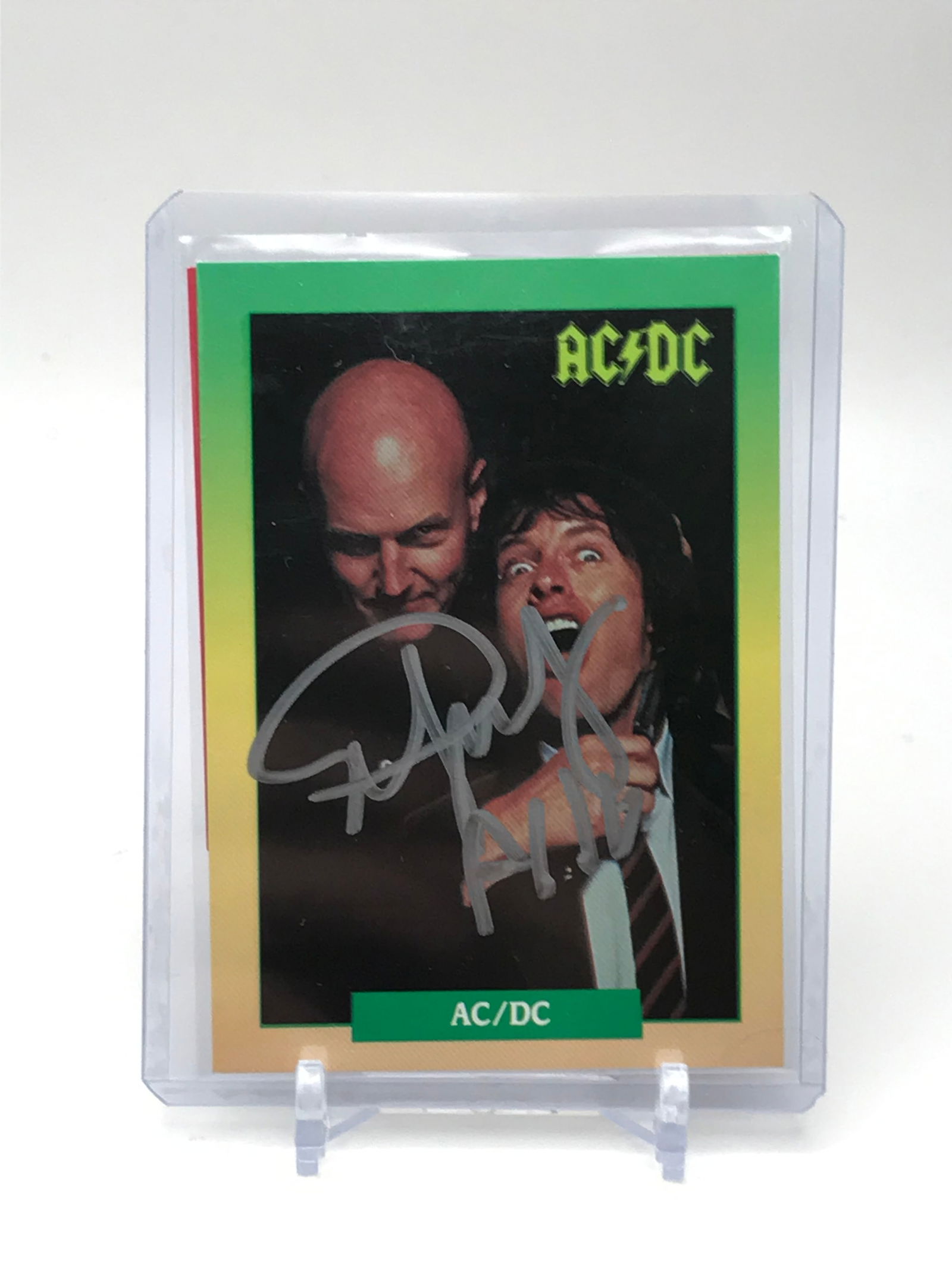 ANGUS YOUNG SIGNED ACDC TRADING CARD SUPER STAR COA (1 of 2)